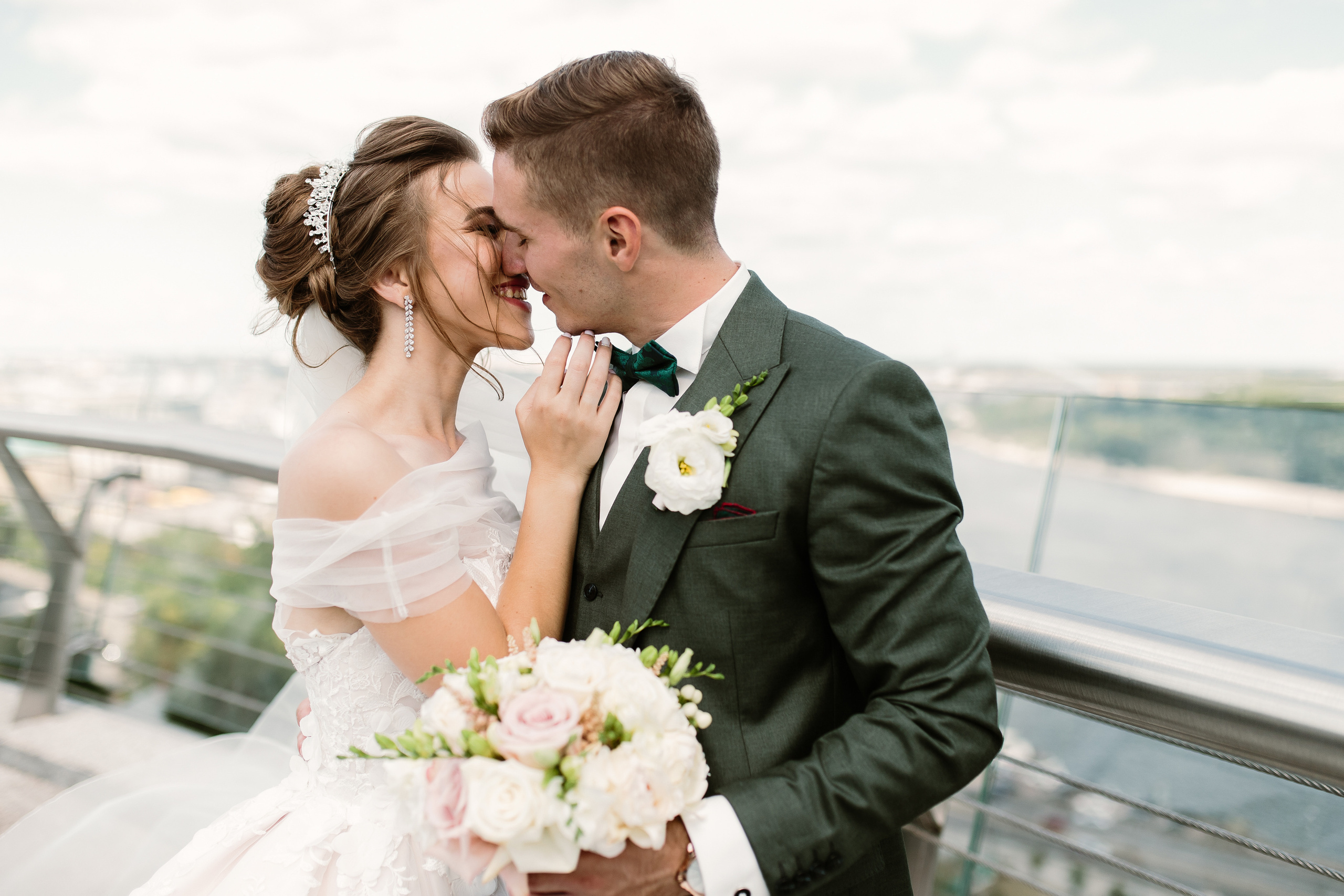 Нуцу та Андріана