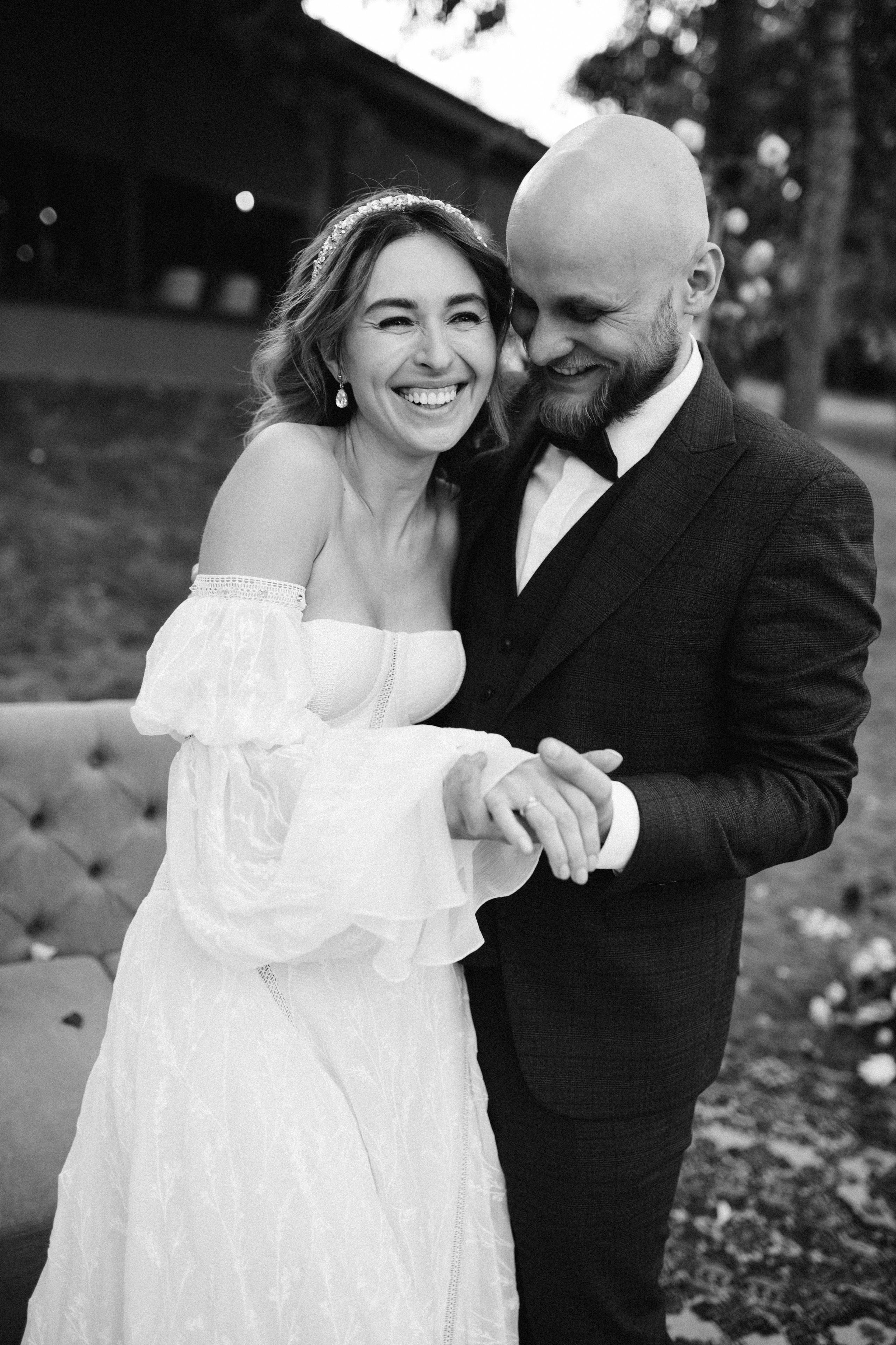 Весільна репортажна фото та відео зйомка