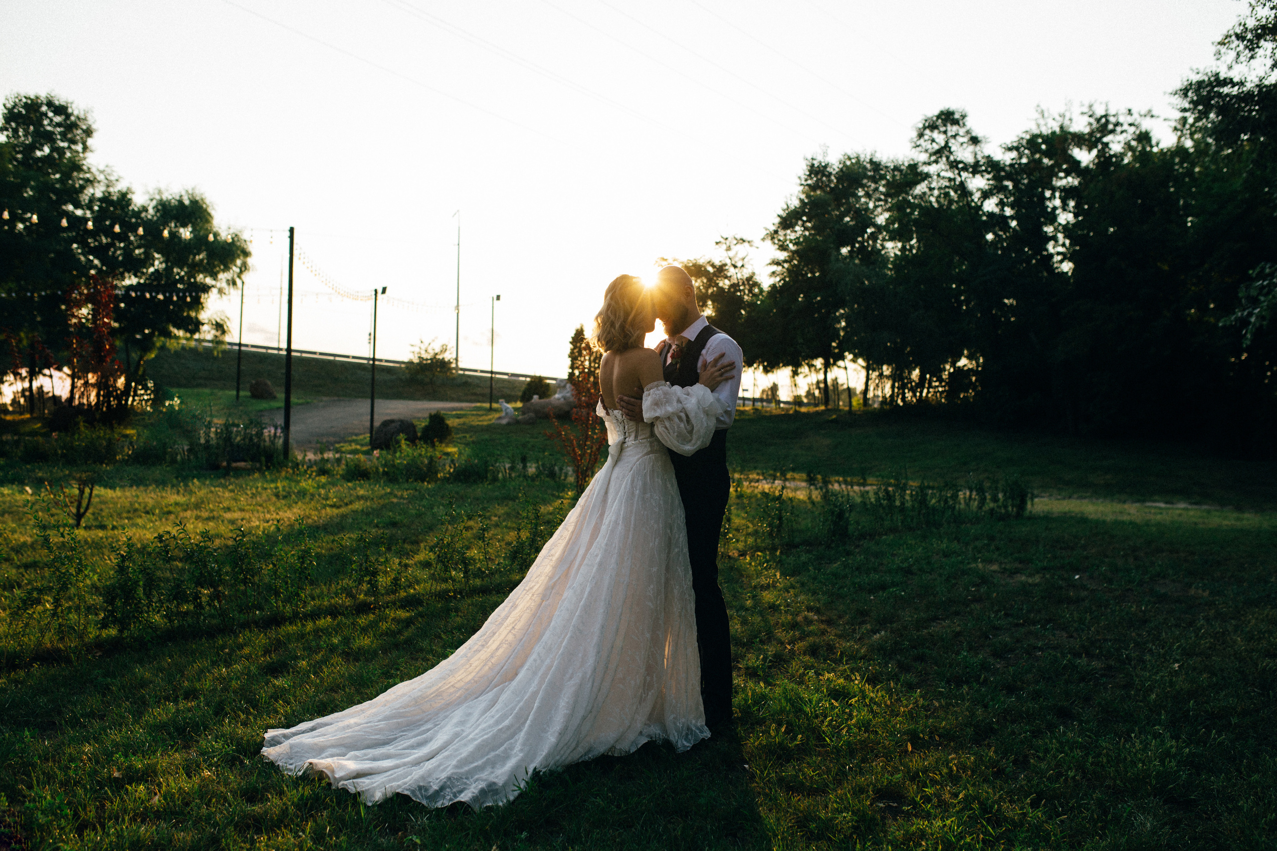 Весільна репортажна фото та відео зйомка