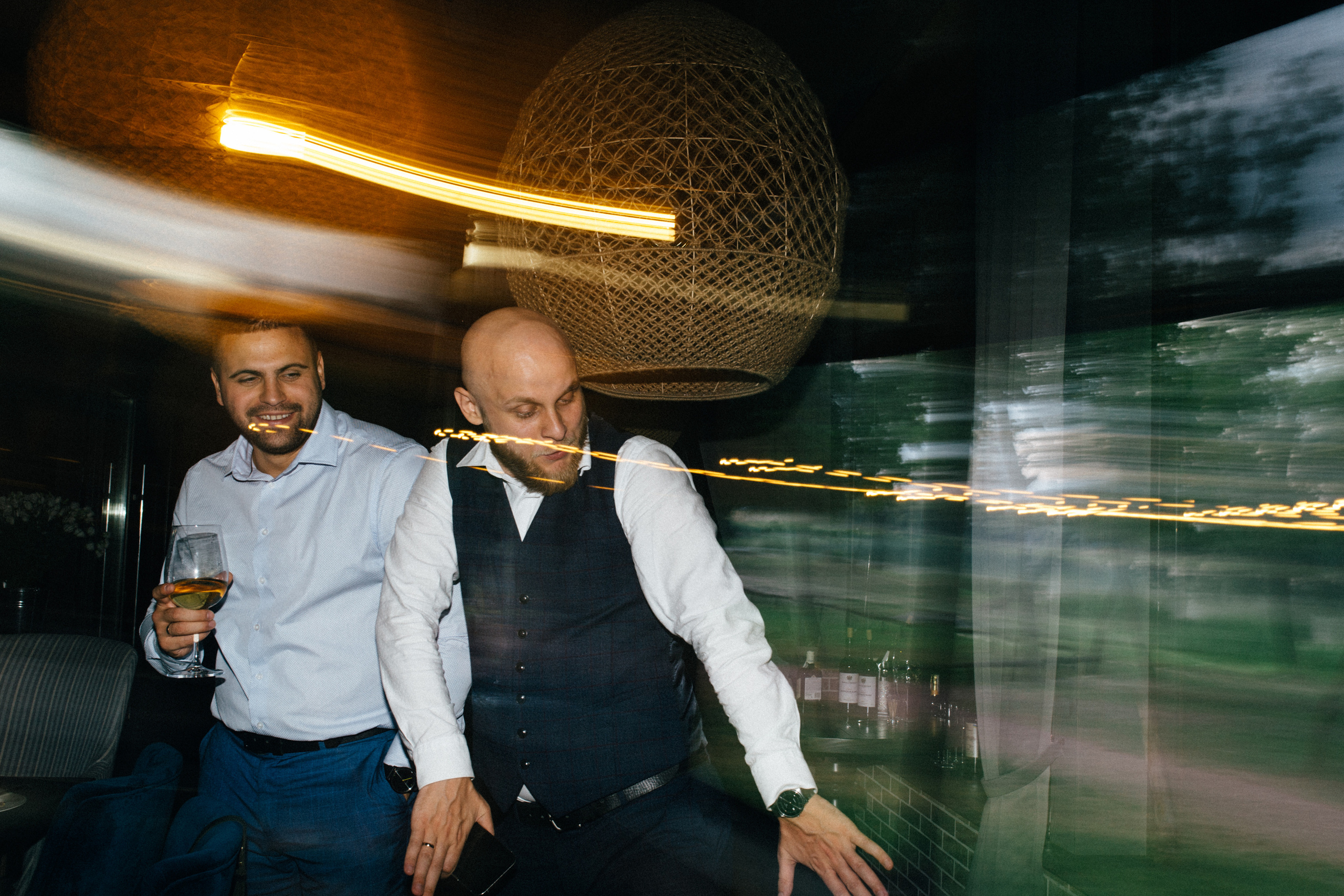 Весільна репортажна фото та відео зйомка