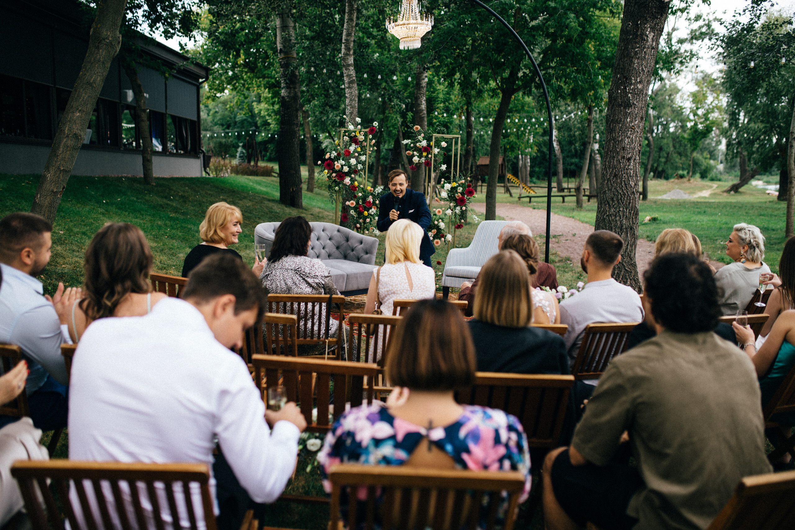 Весільна репортажна фото та відео зйомка