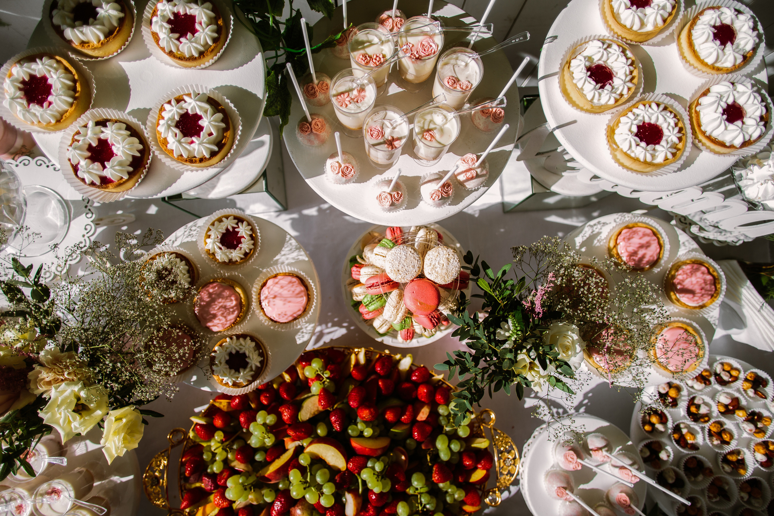 Нуцу та Андріана