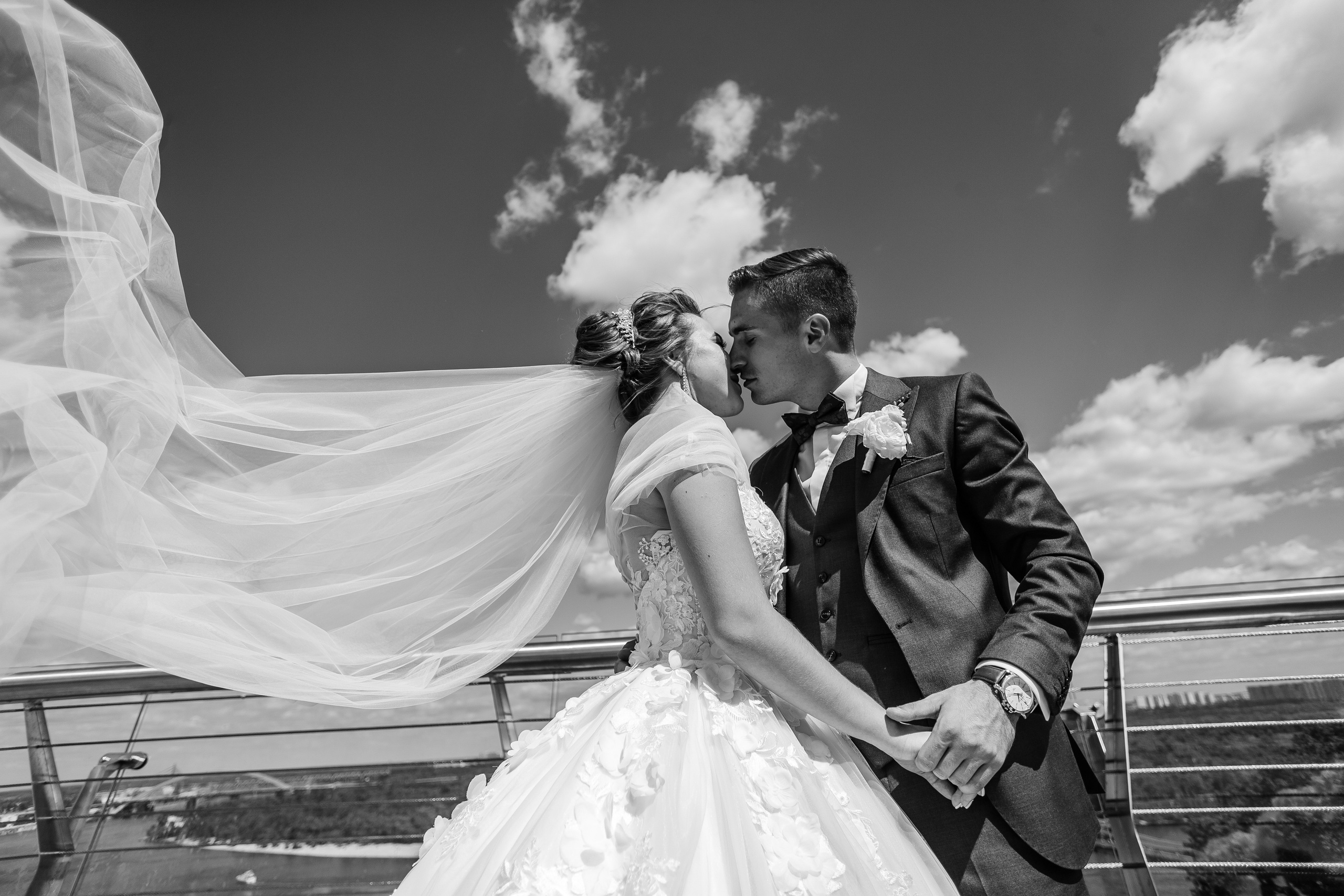 Нуцу та Андріана