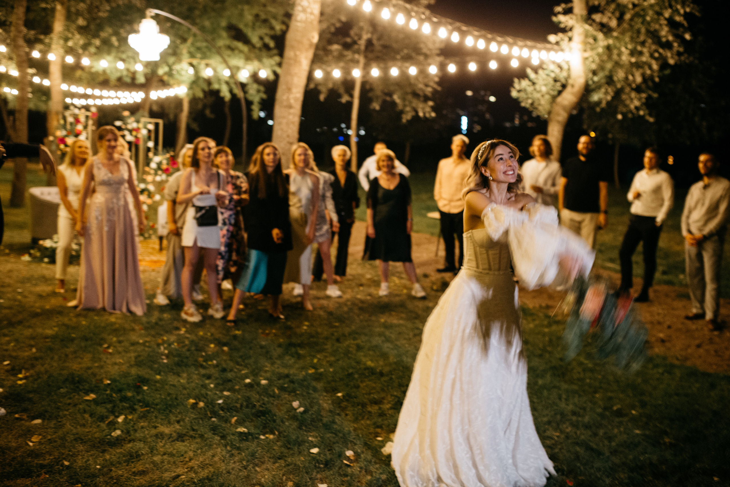 Весільна репортажна фото та відео зйомка