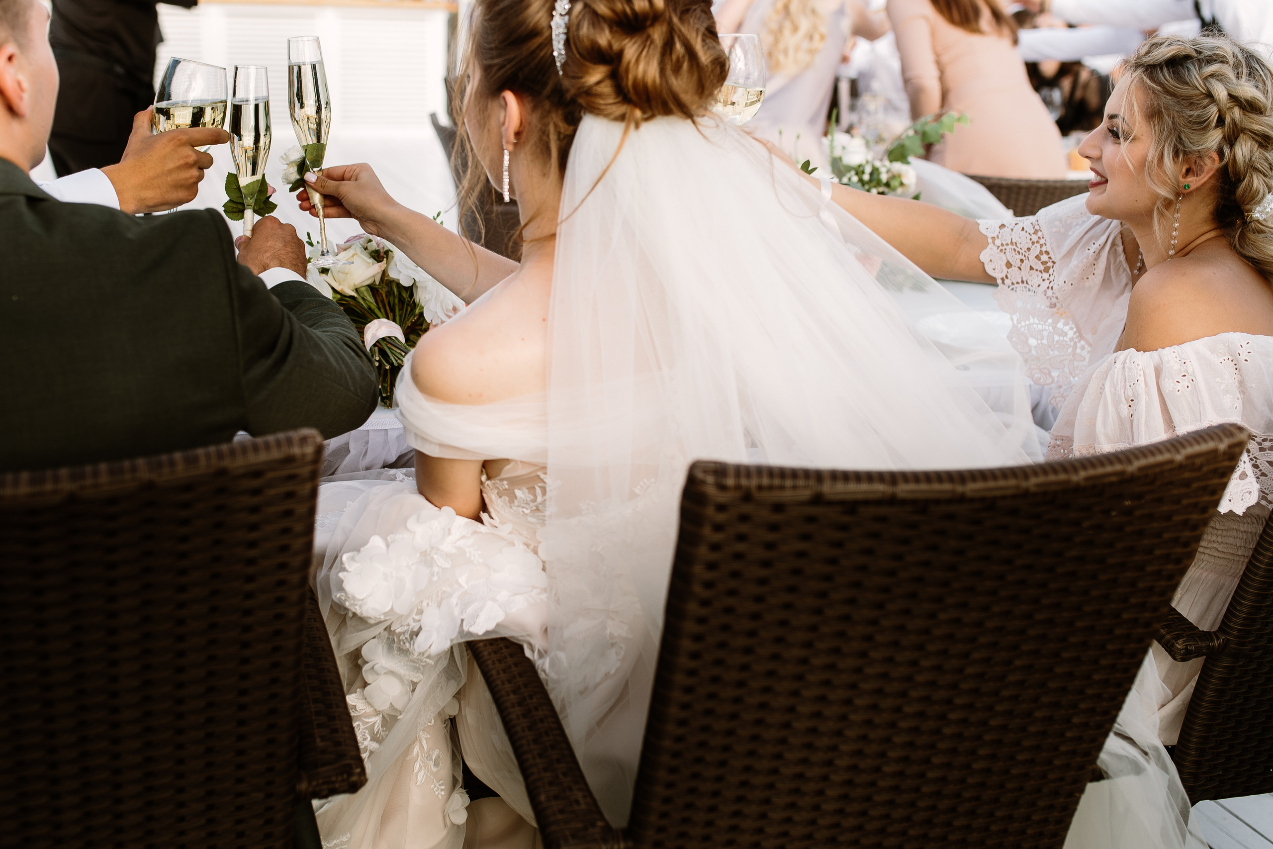 Нуцу та Андріана