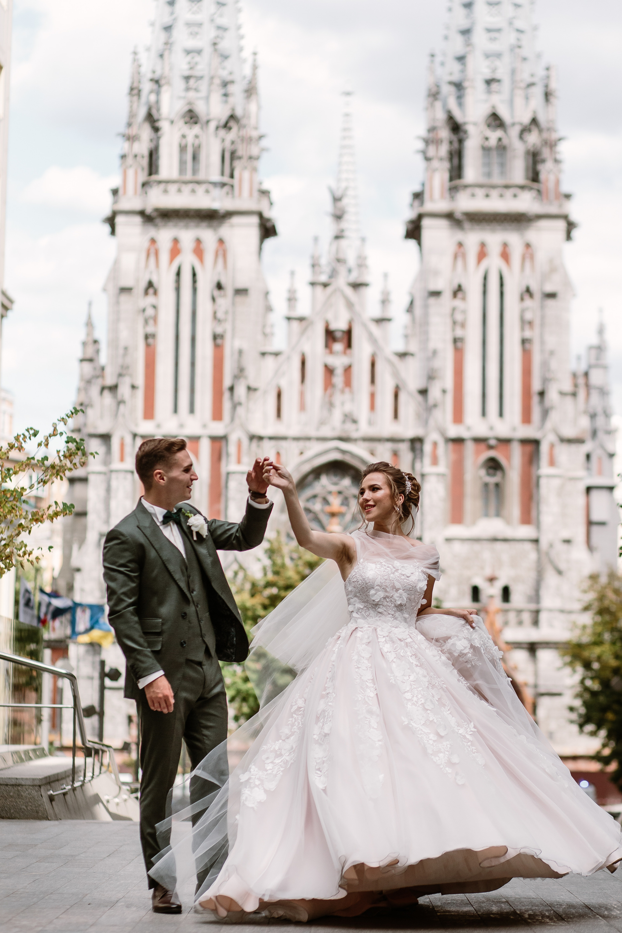 Нуцу та Андріана