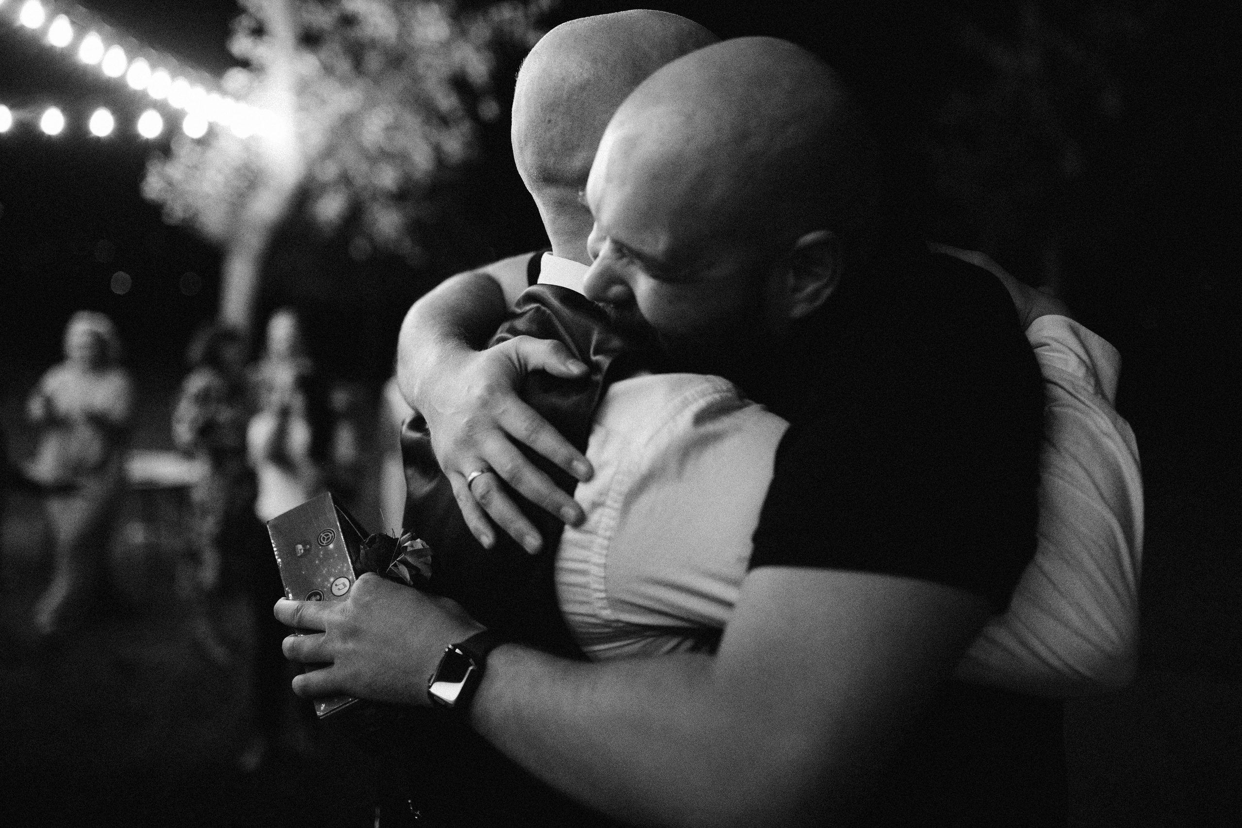 Весільна репортажна фото та відео зйомка