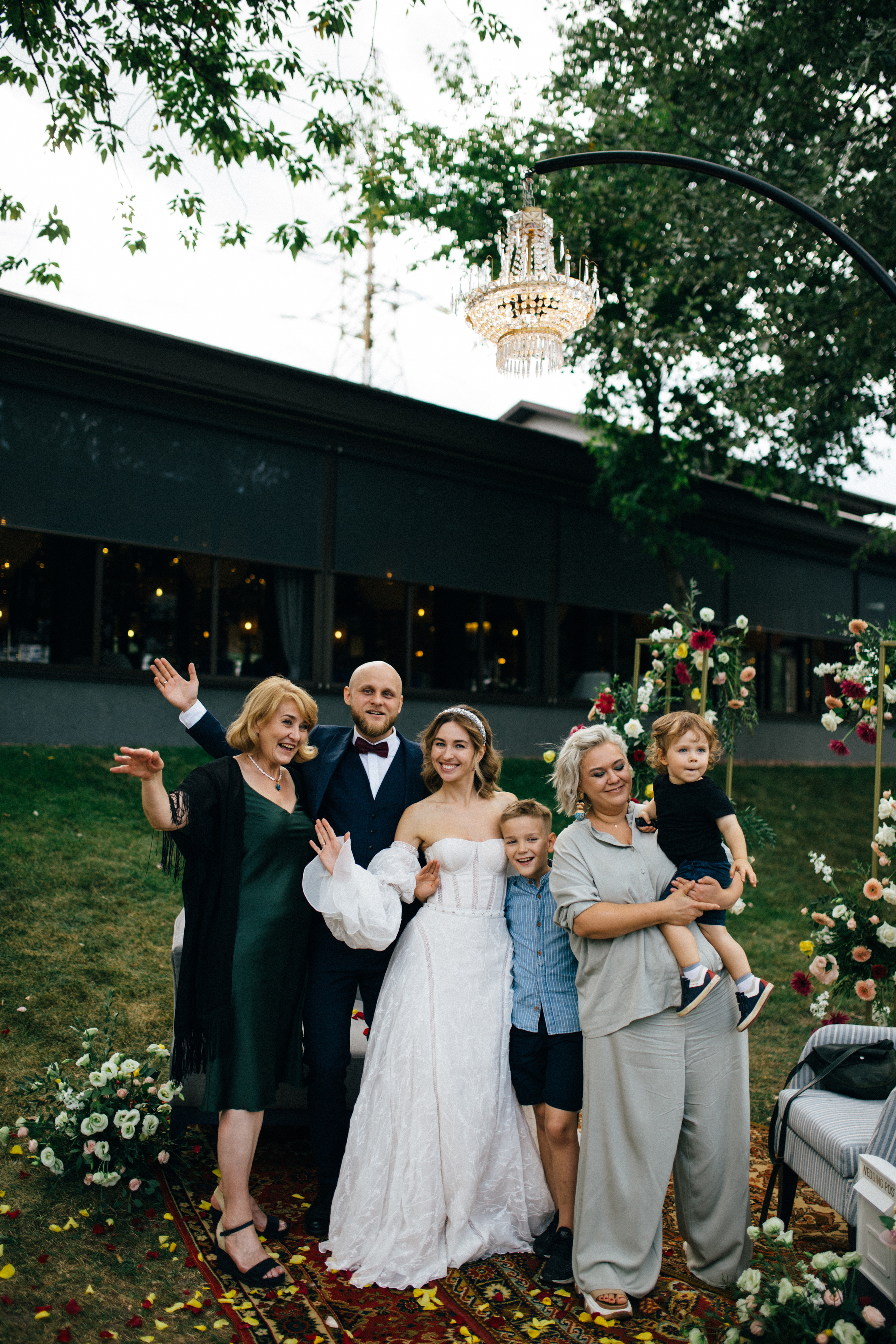 Весільна репортажна фото та відео зйомка