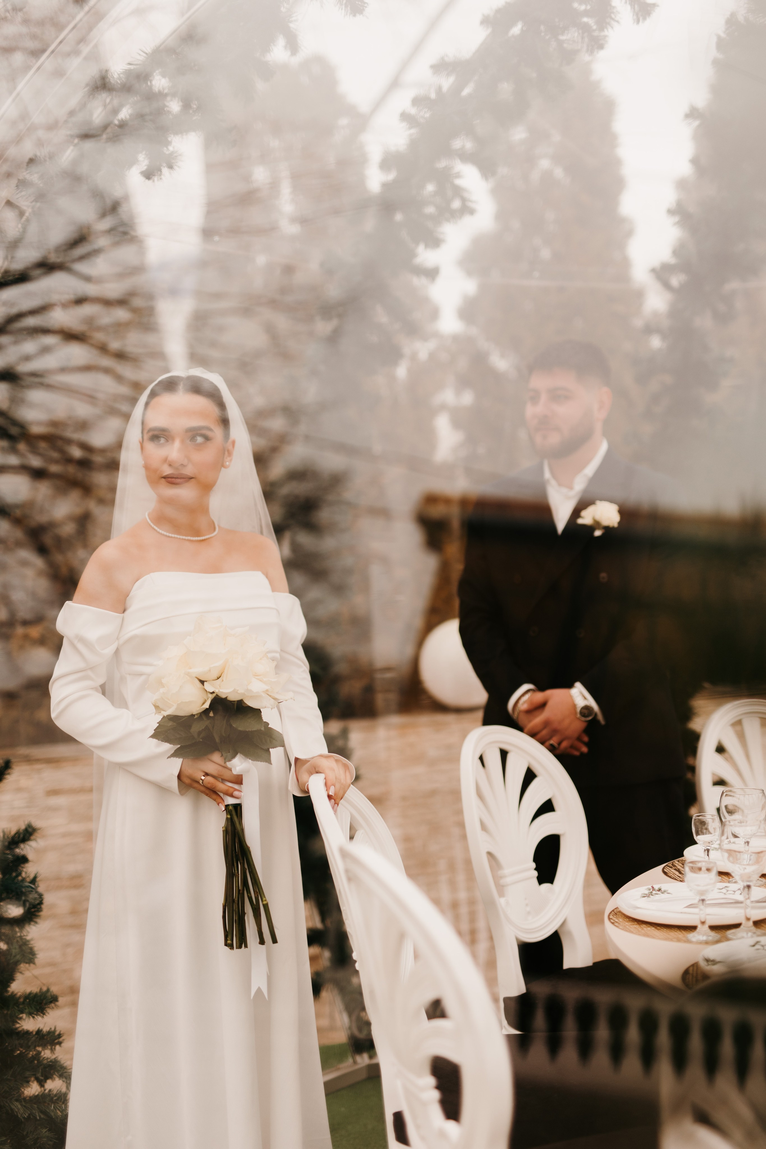 Madalin & Marinela. Main