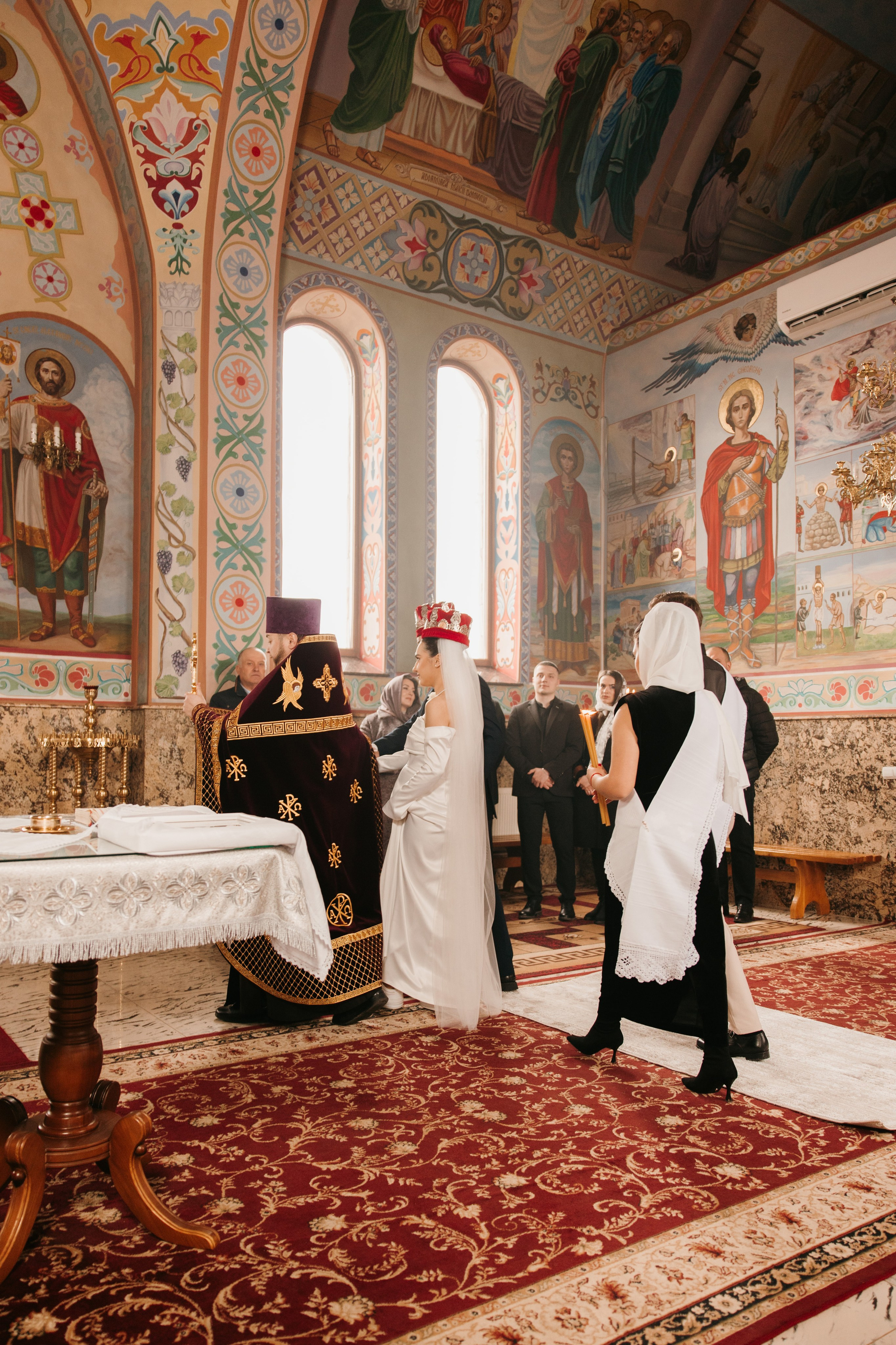 Madalin & Marinela. Main