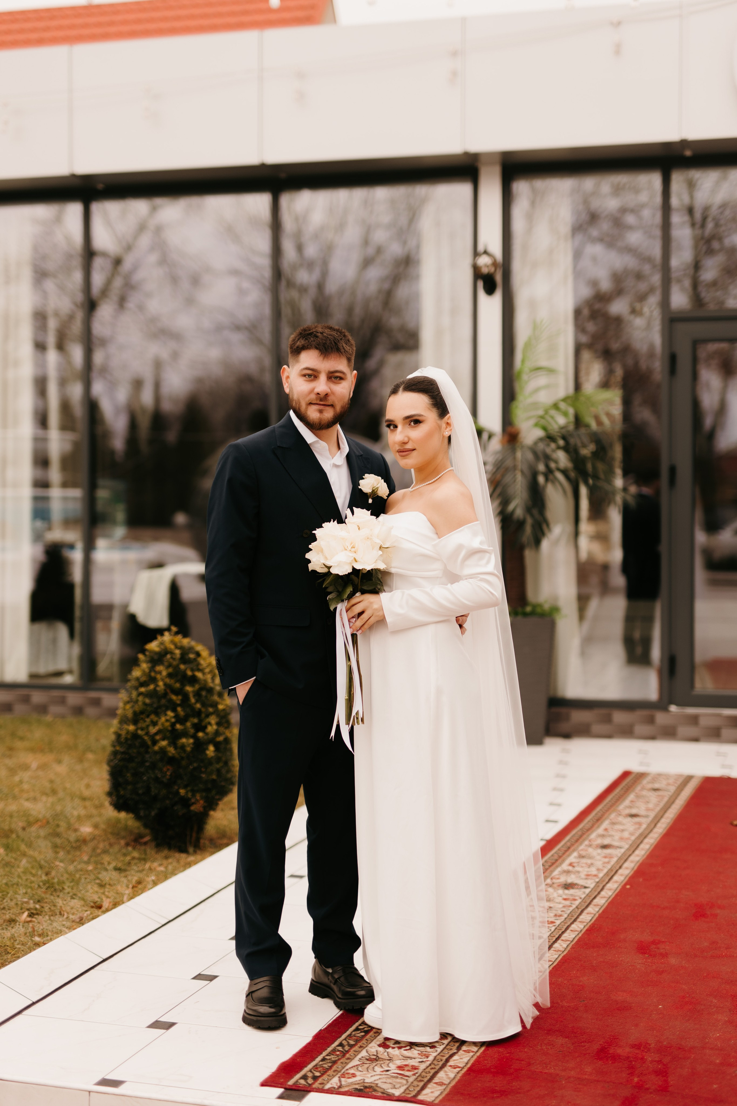 Madalin & Marinela. Main