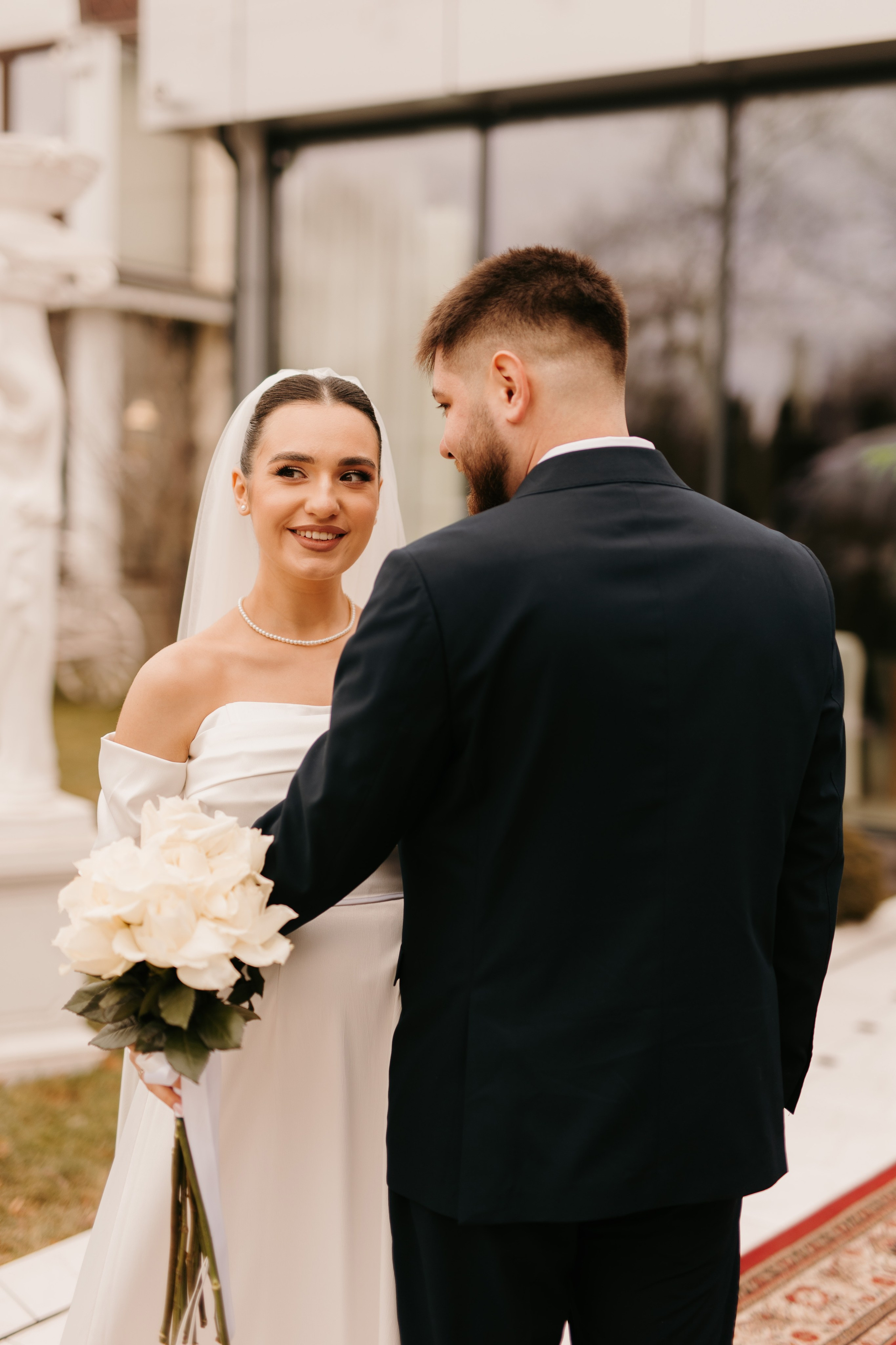 Madalin & Marinela. Main