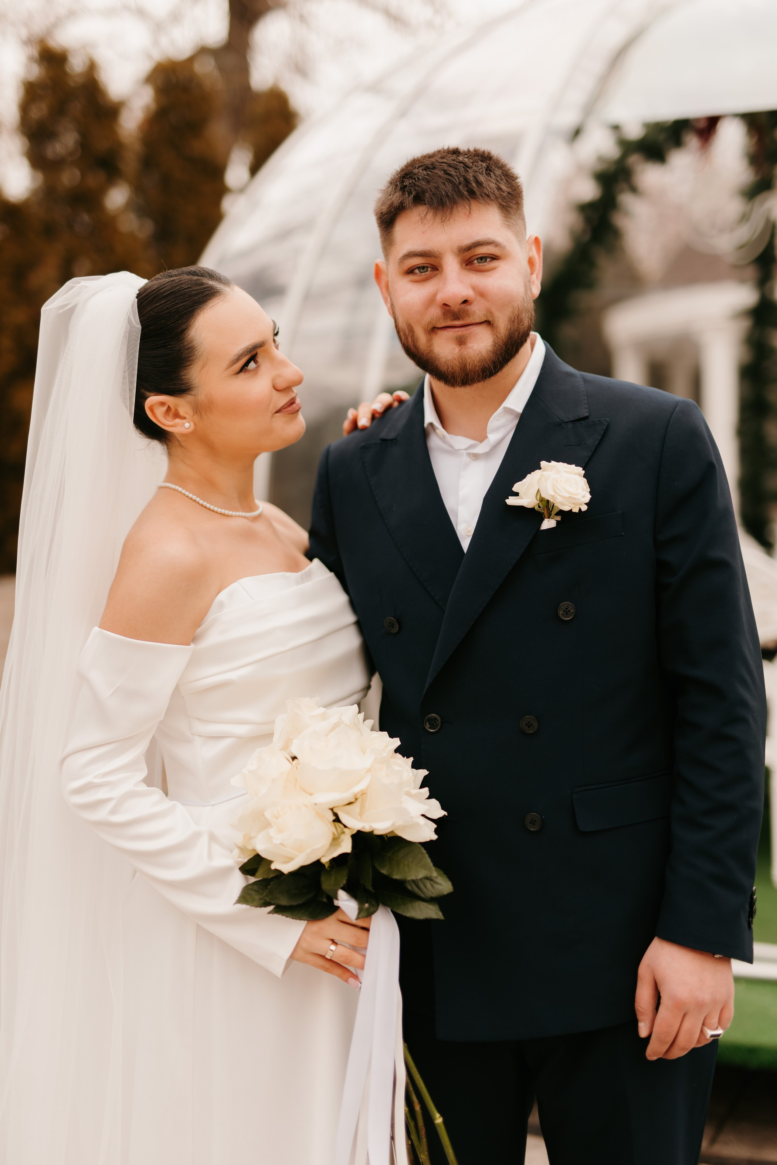 Madalin & Marinela. Main