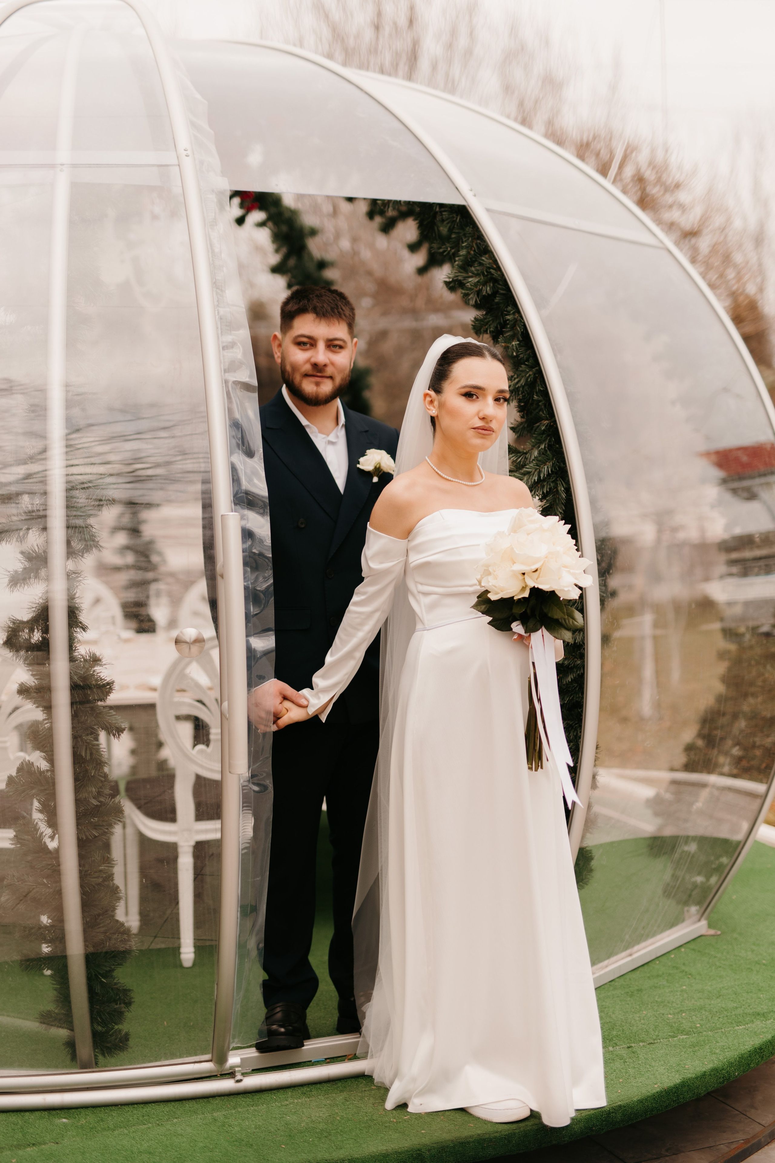 Madalin & Marinela. Main