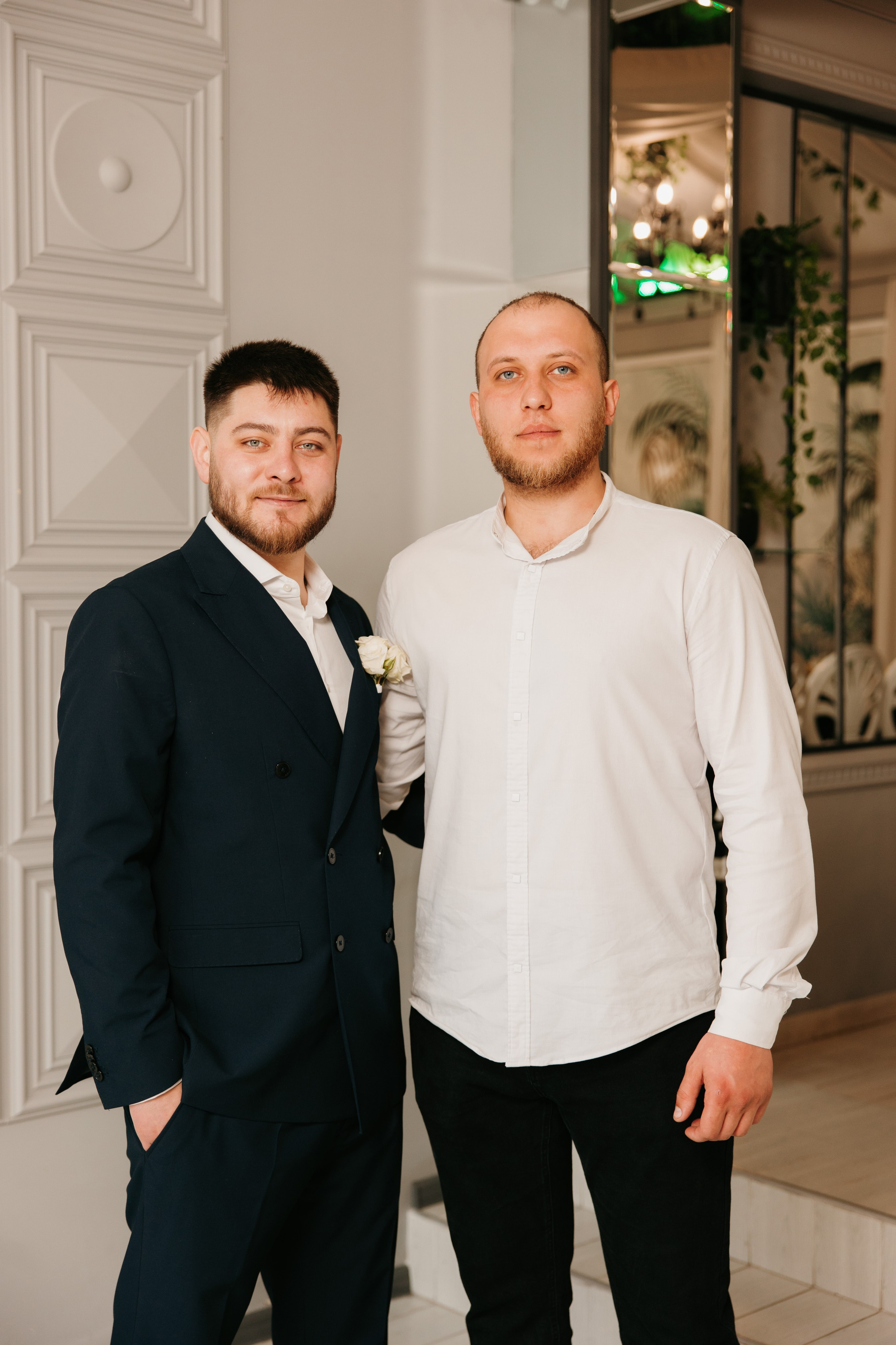 Madalin & Marinela. Main