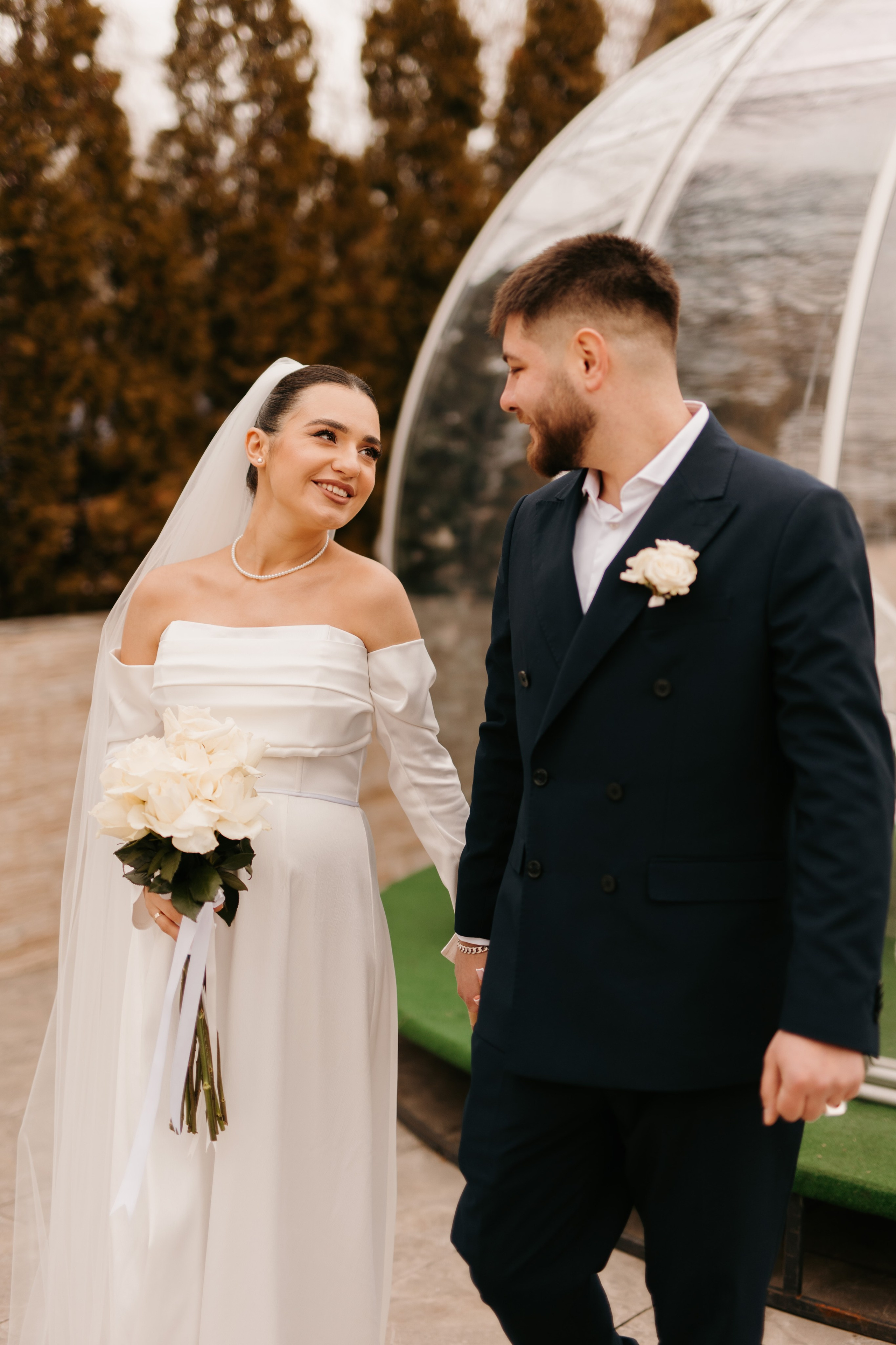 Madalin & Marinela. Main