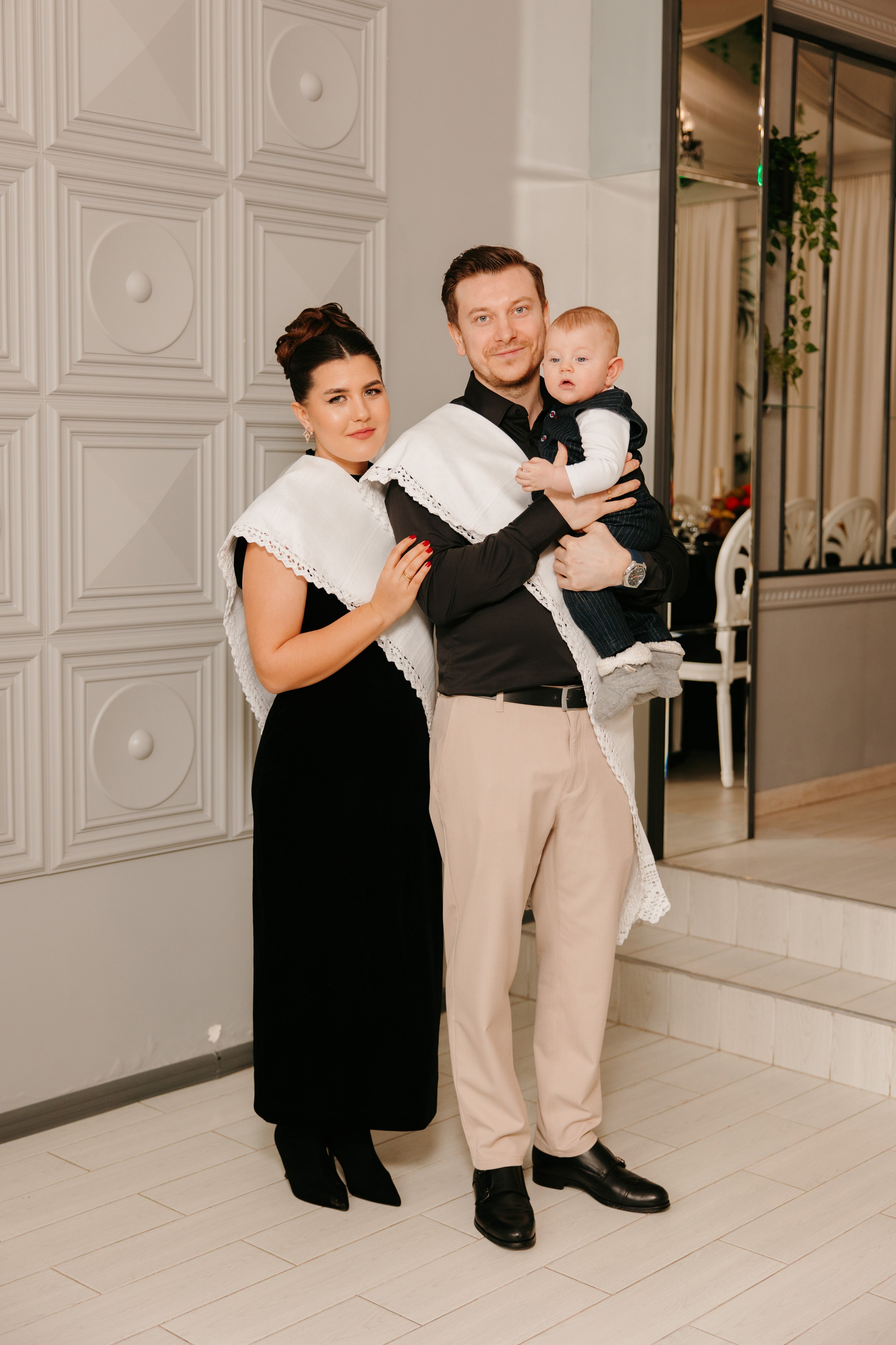 Madalin & Marinela. Main