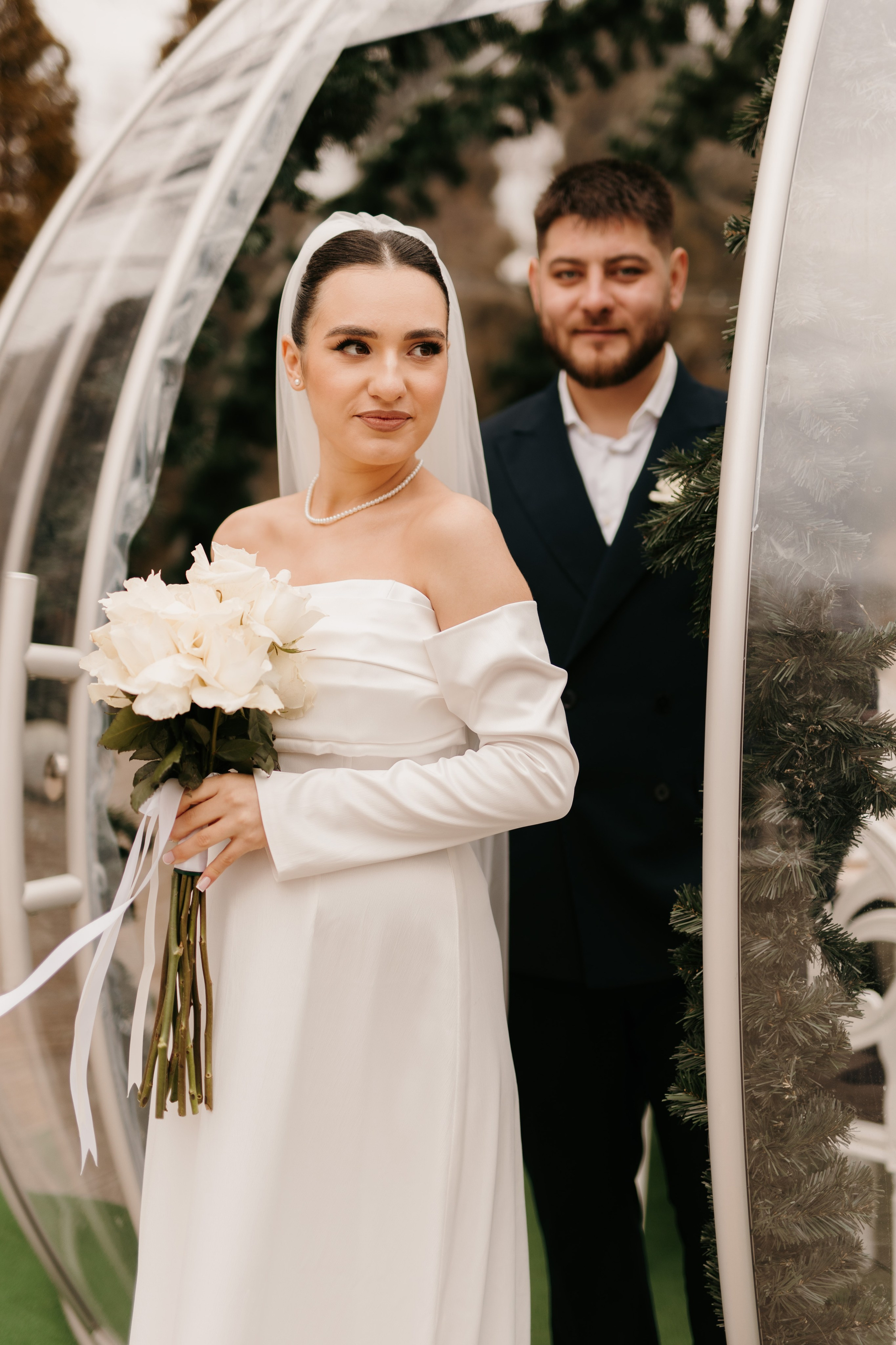 Madalin & Marinela. Main