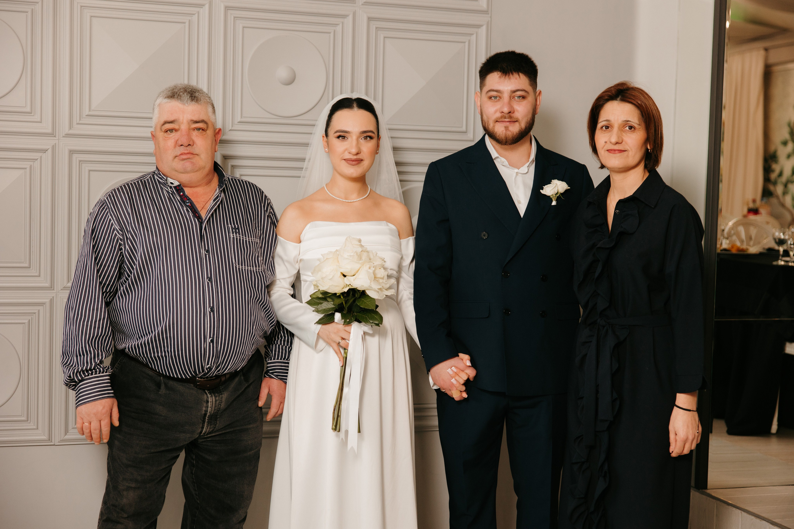 Madalin & Marinela. Main