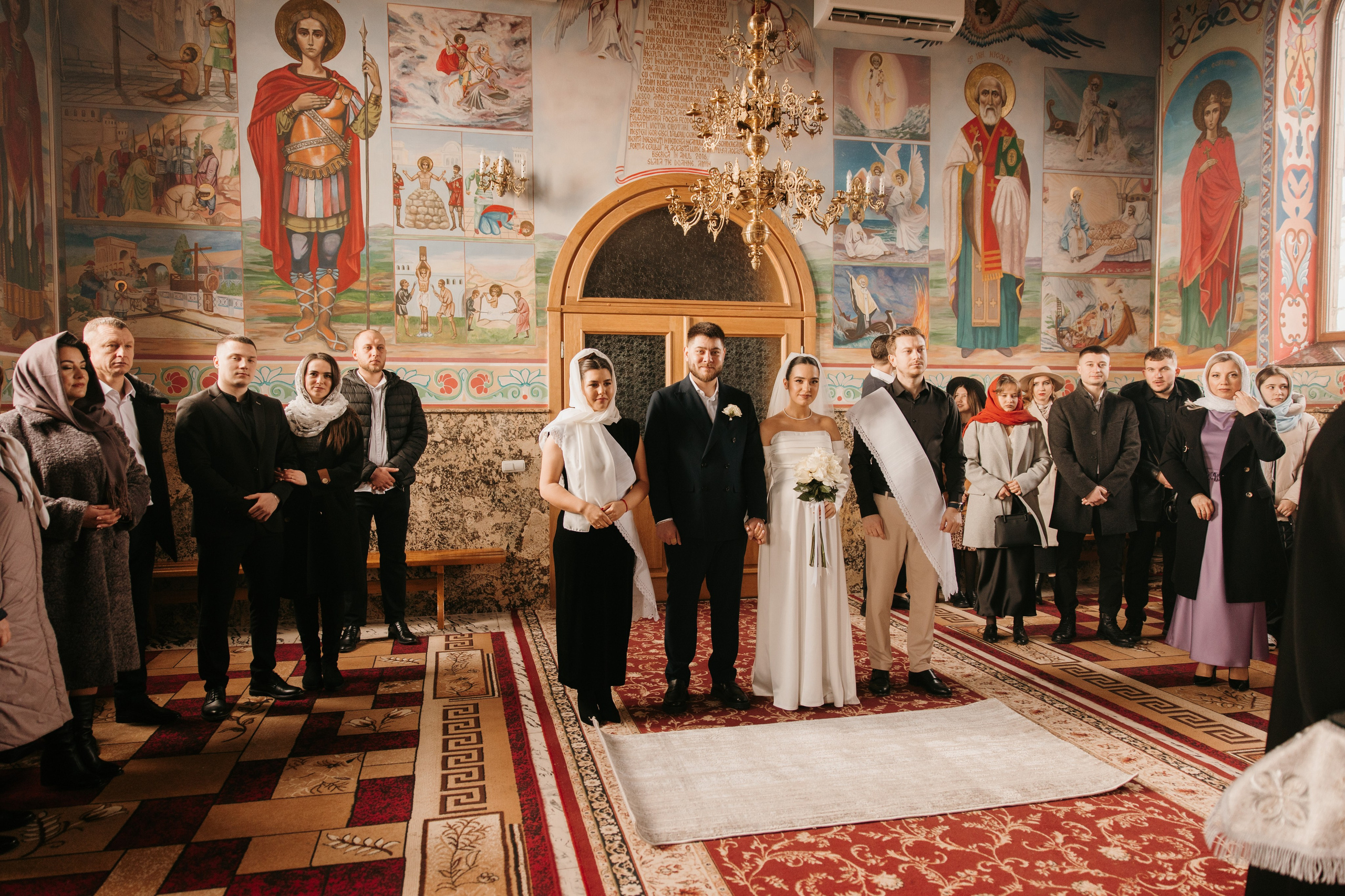 Madalin & Marinela. Main