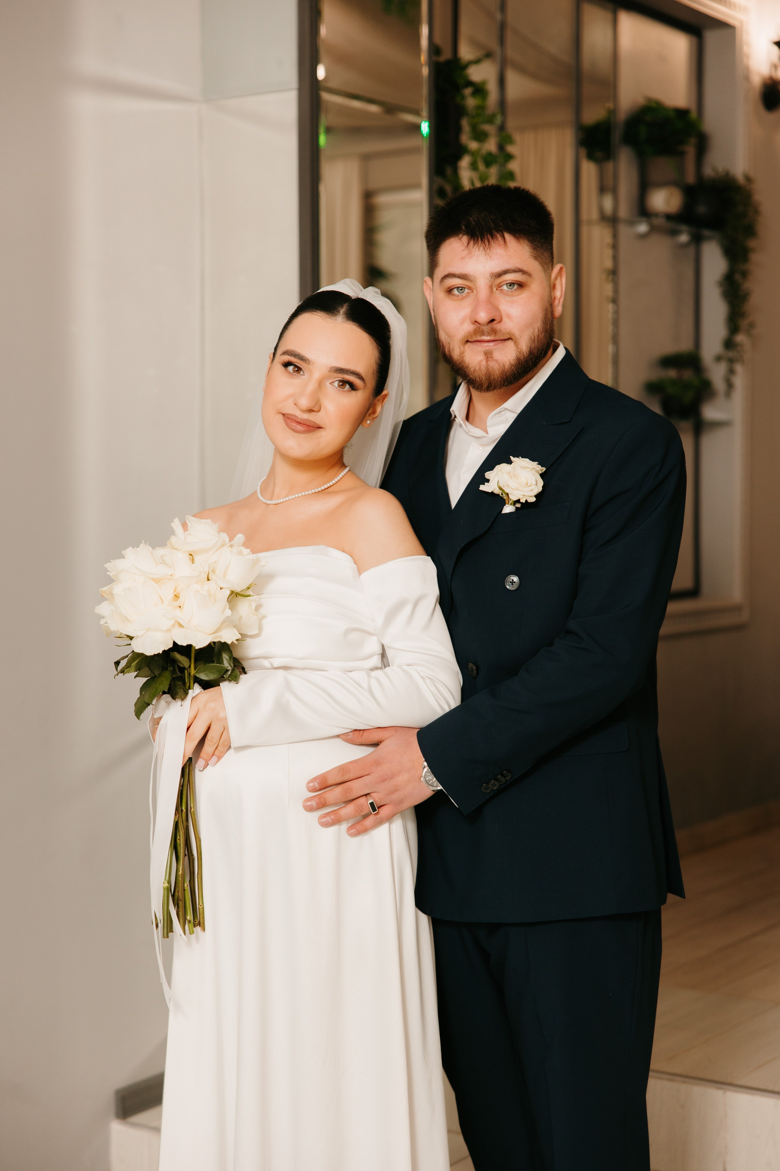 Madalin & Marinela. Main