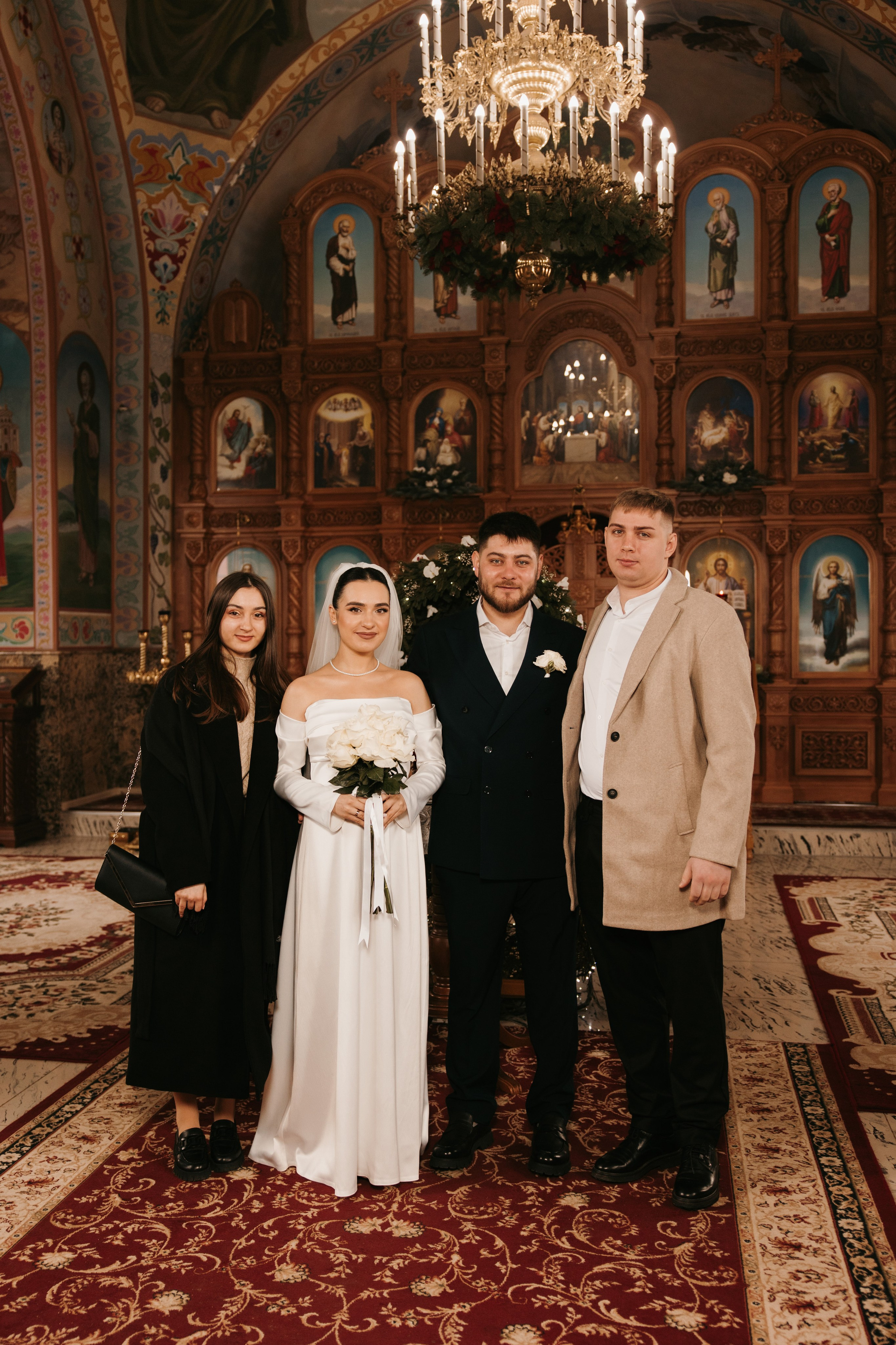 Madalin & Marinela. Main