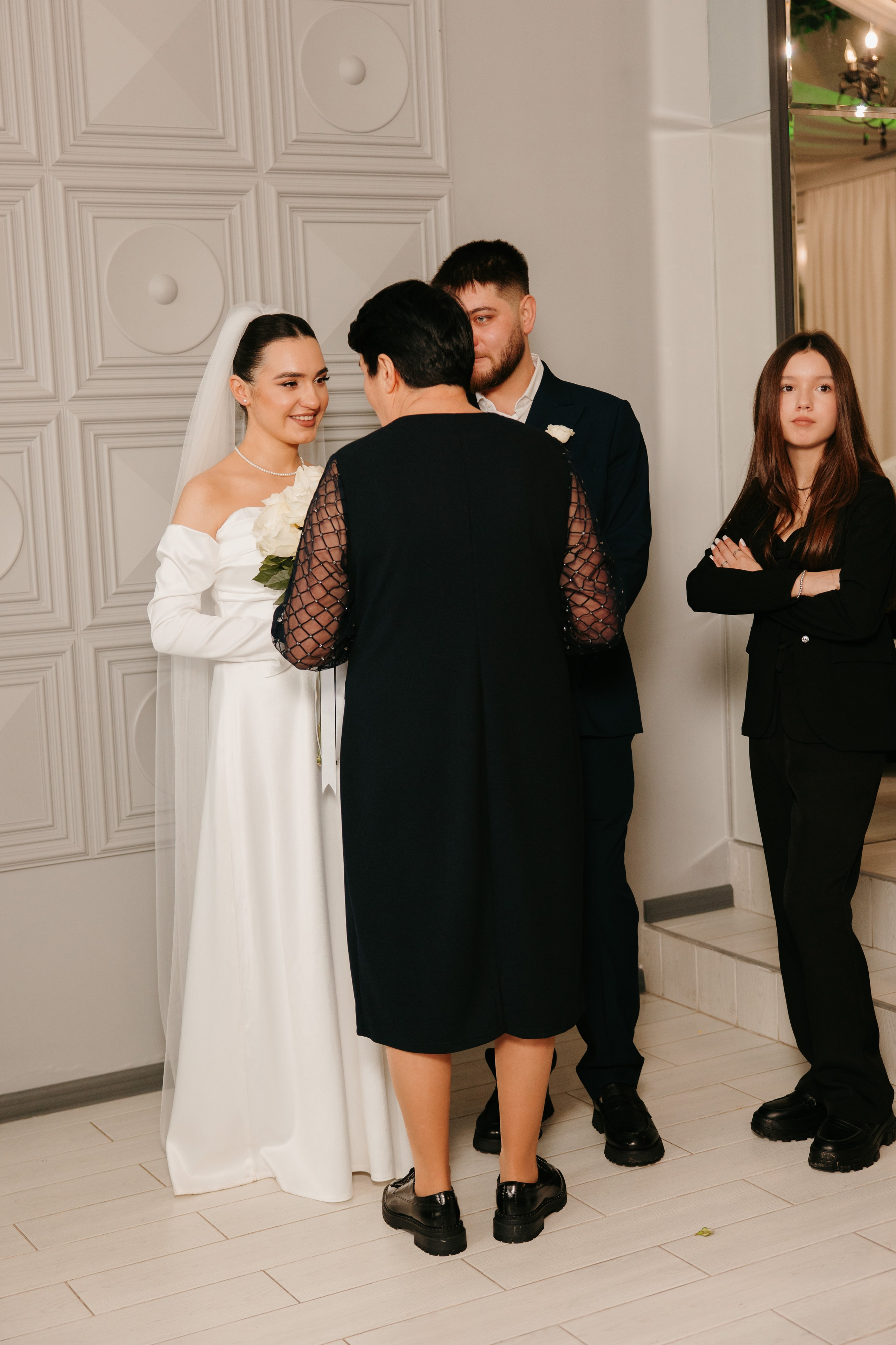 Madalin & Marinela. Main