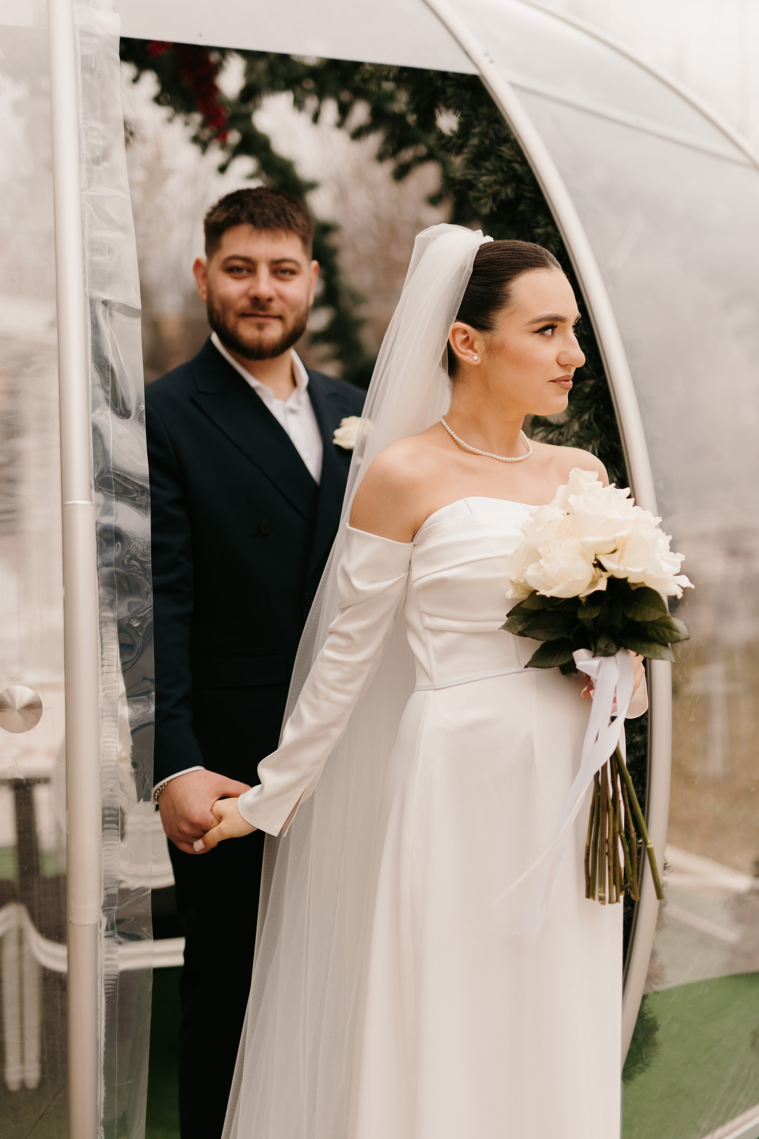 Madalin & Marinela. Main