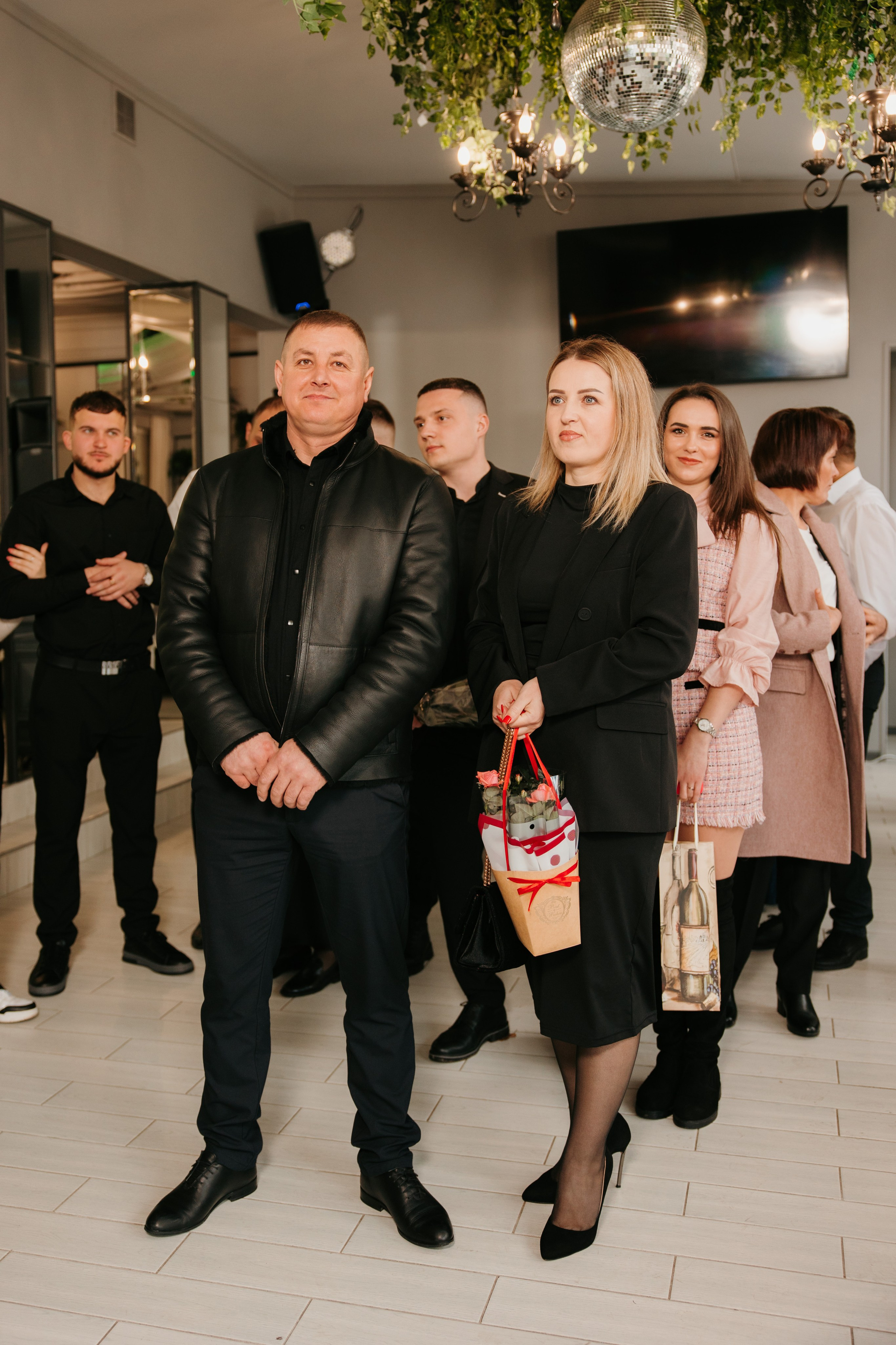 Madalin & Marinela. Main