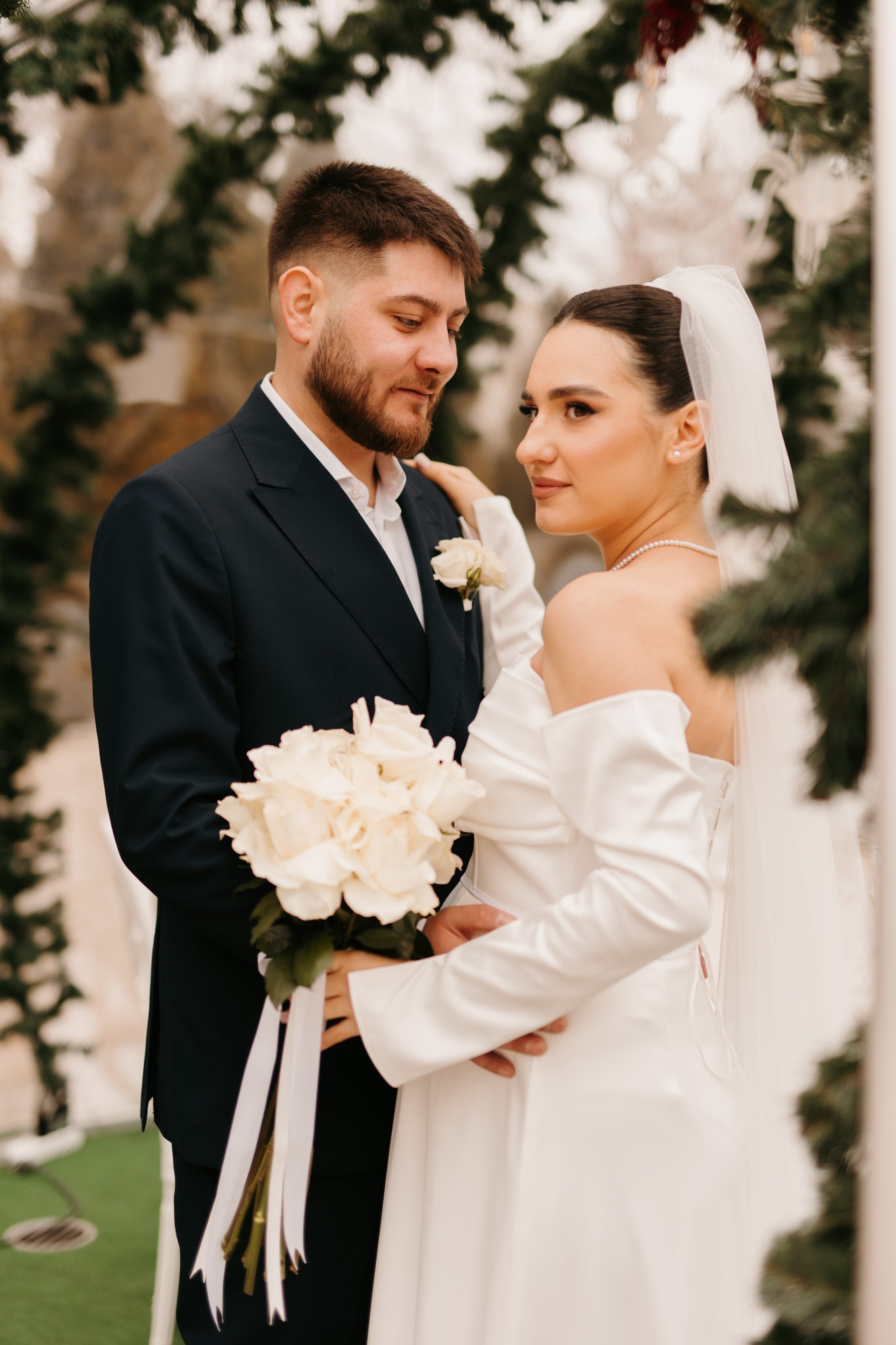 Madalin & Marinela. Main