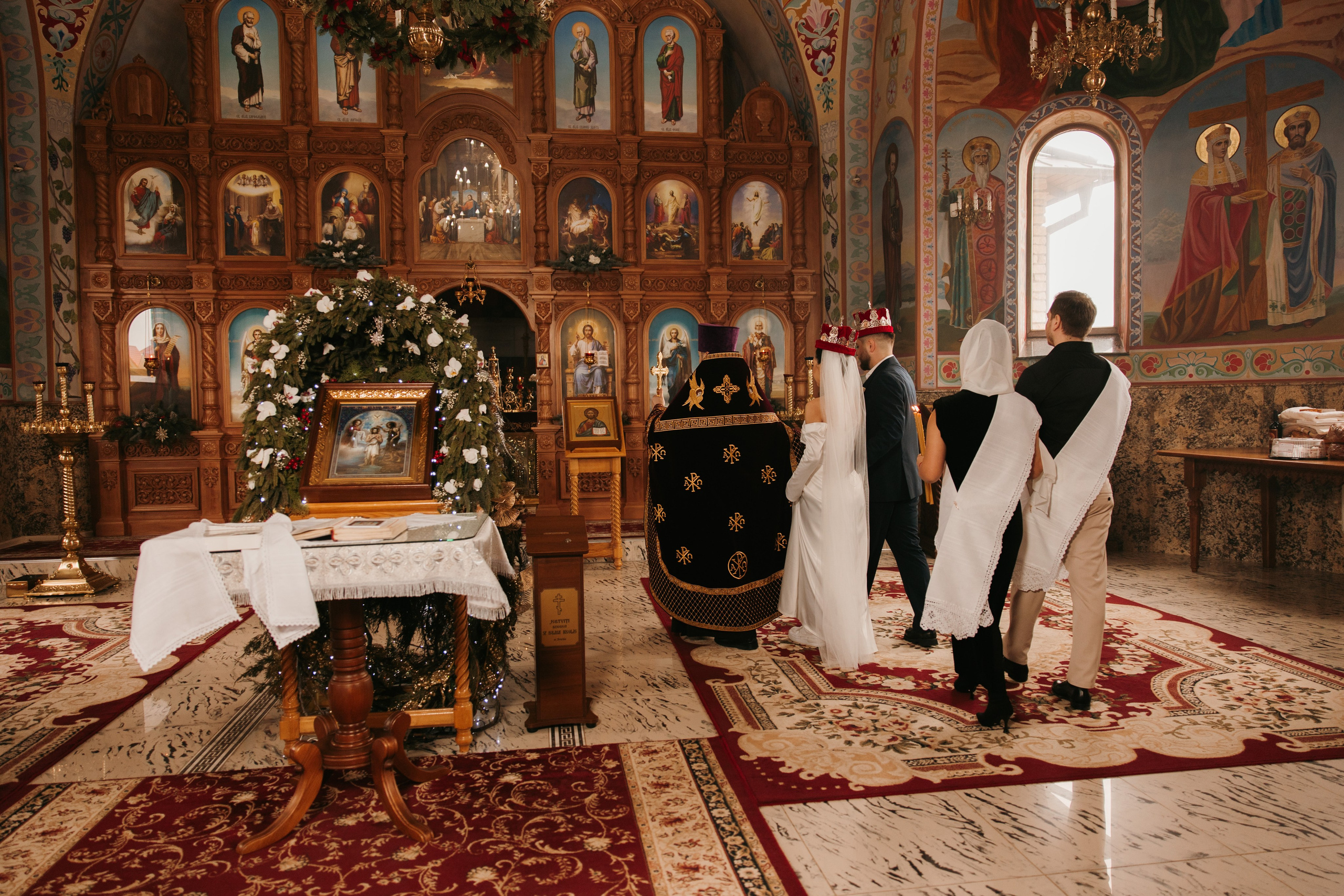 Madalin & Marinela. Main