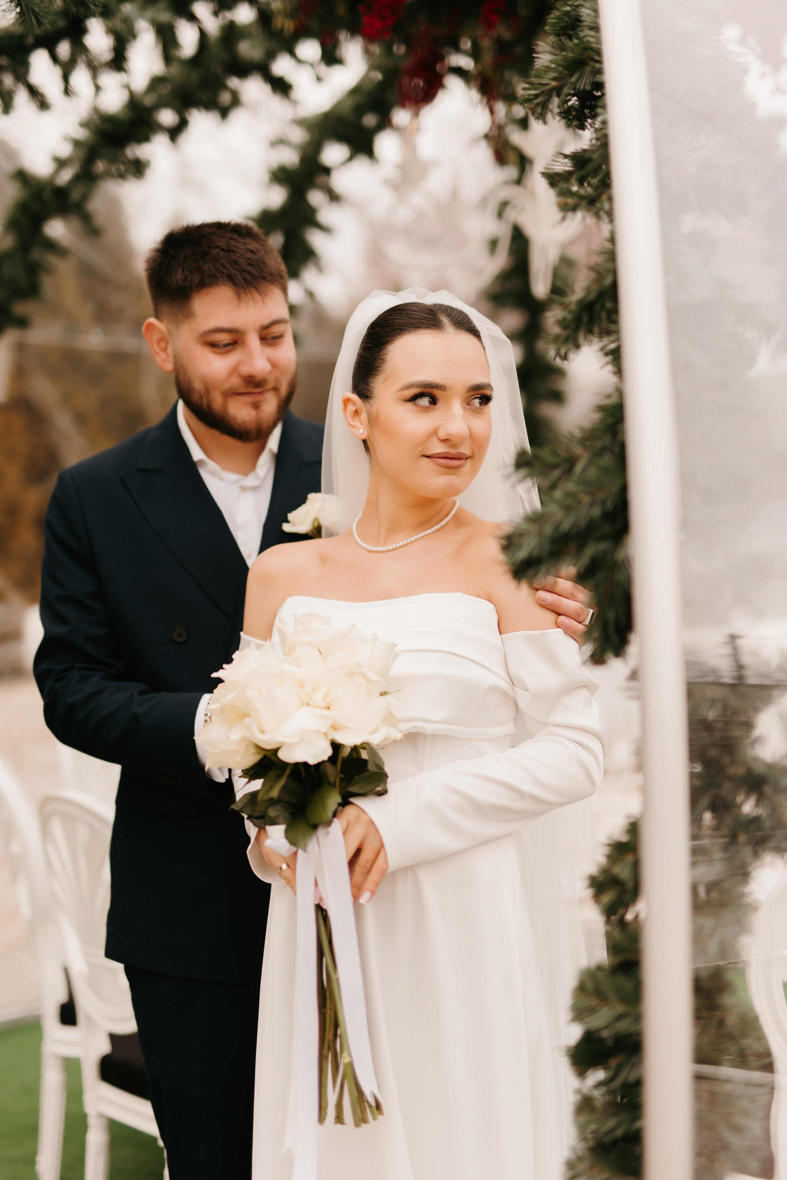 Madalin & Marinela. Main