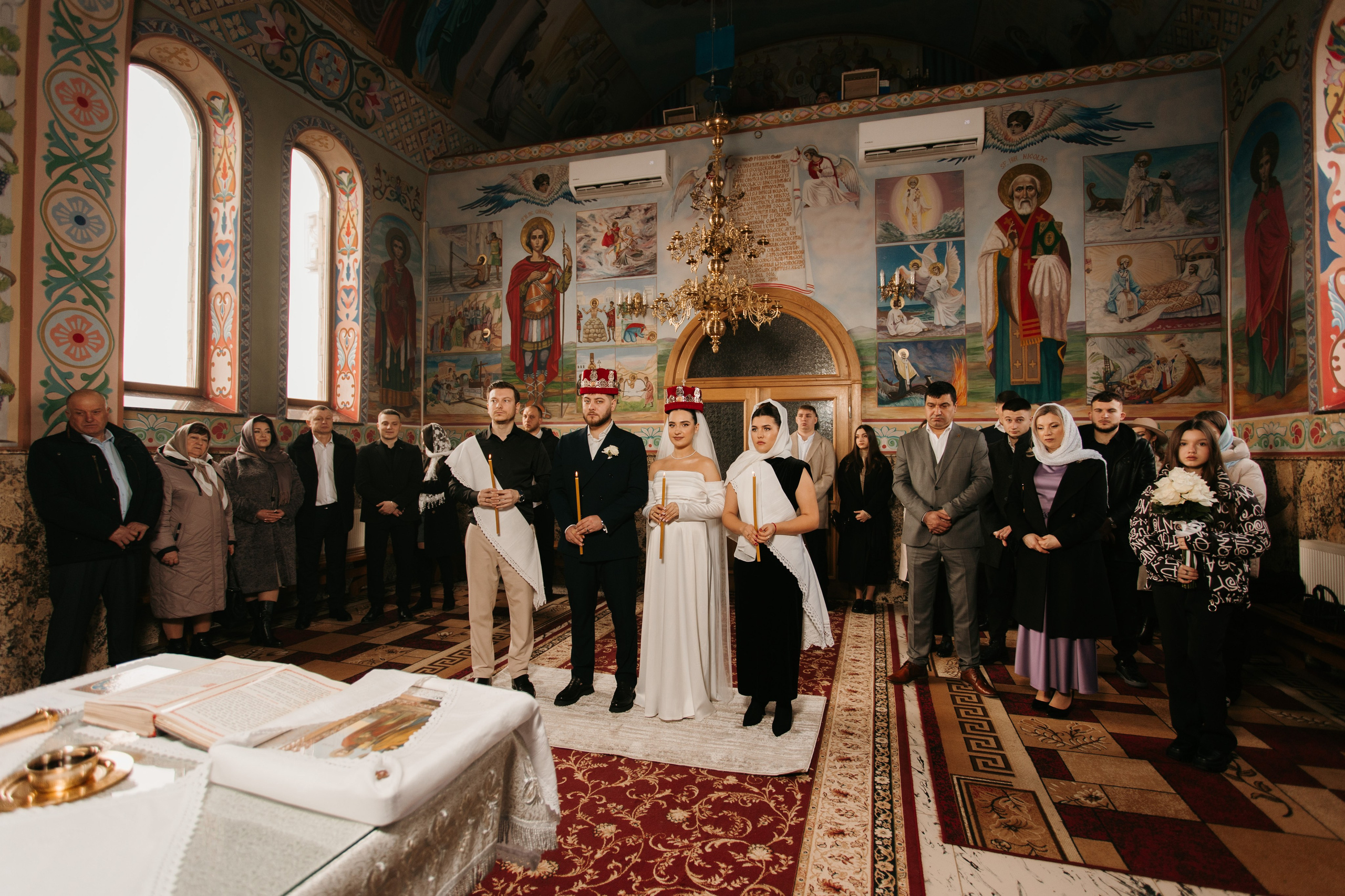 Madalin & Marinela. Main