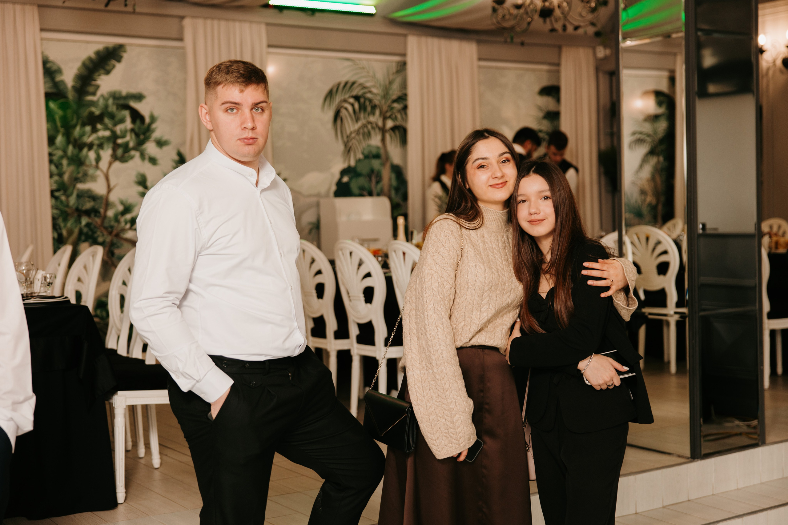 Madalin & Marinela. Main