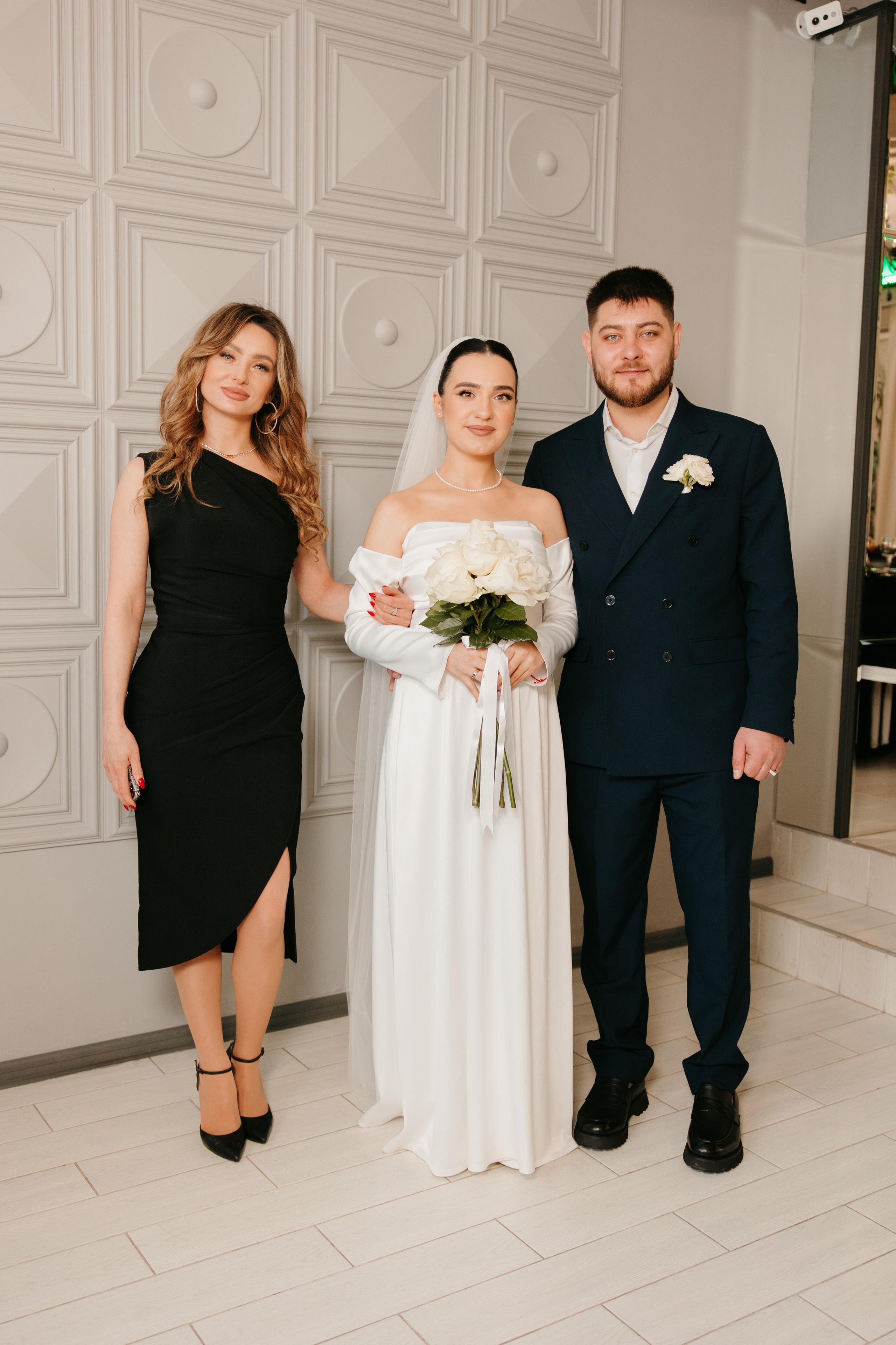 Madalin & Marinela. Main