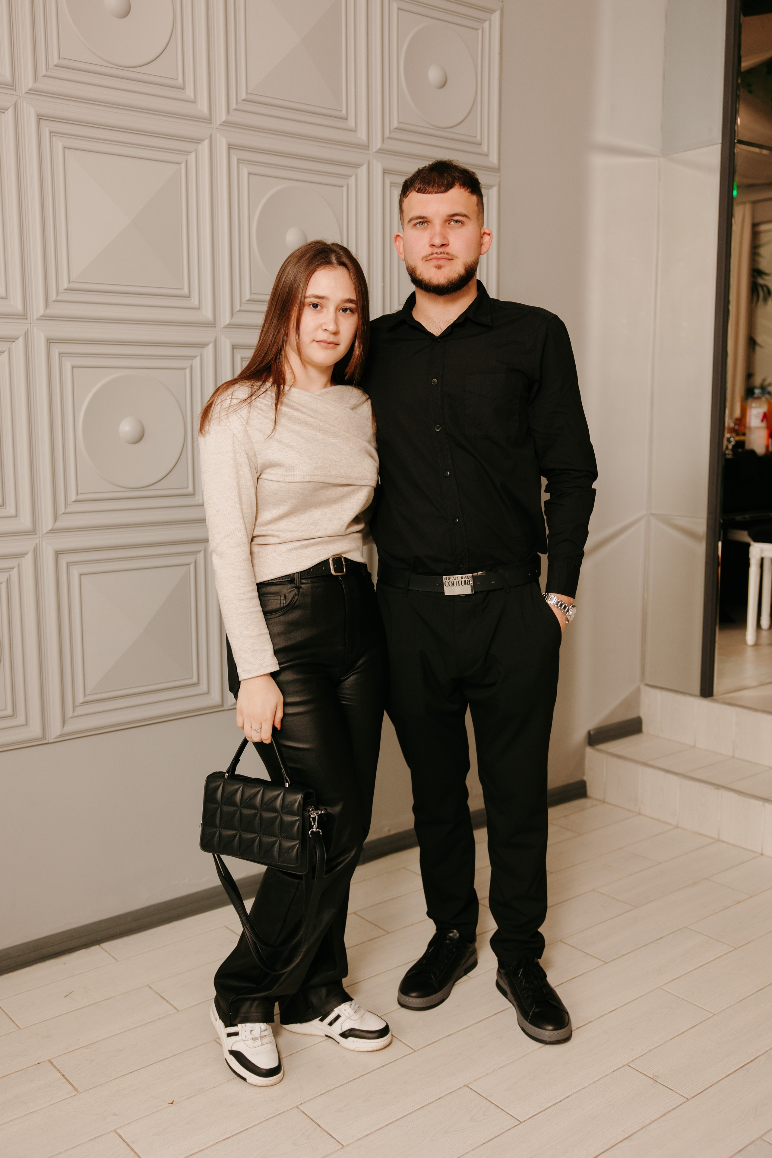 Madalin & Marinela. Main