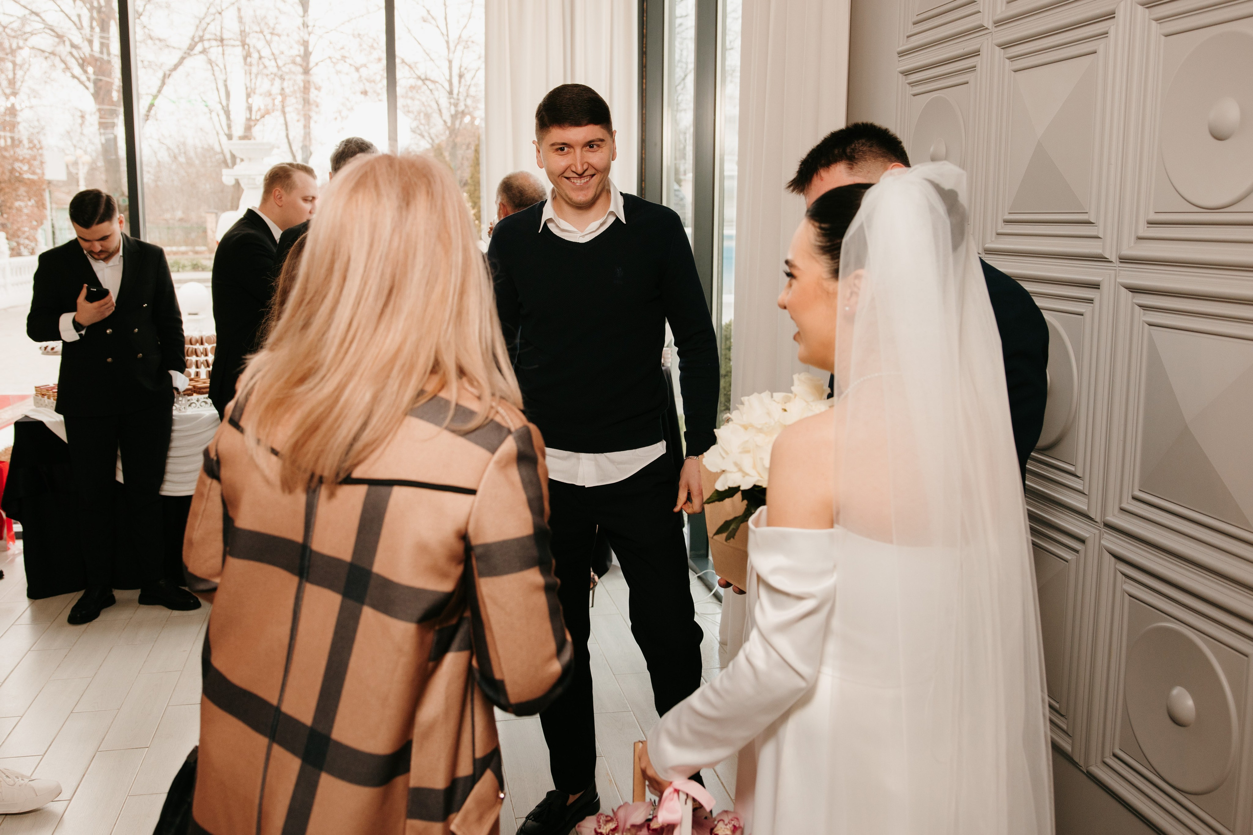 Madalin & Marinela. Main