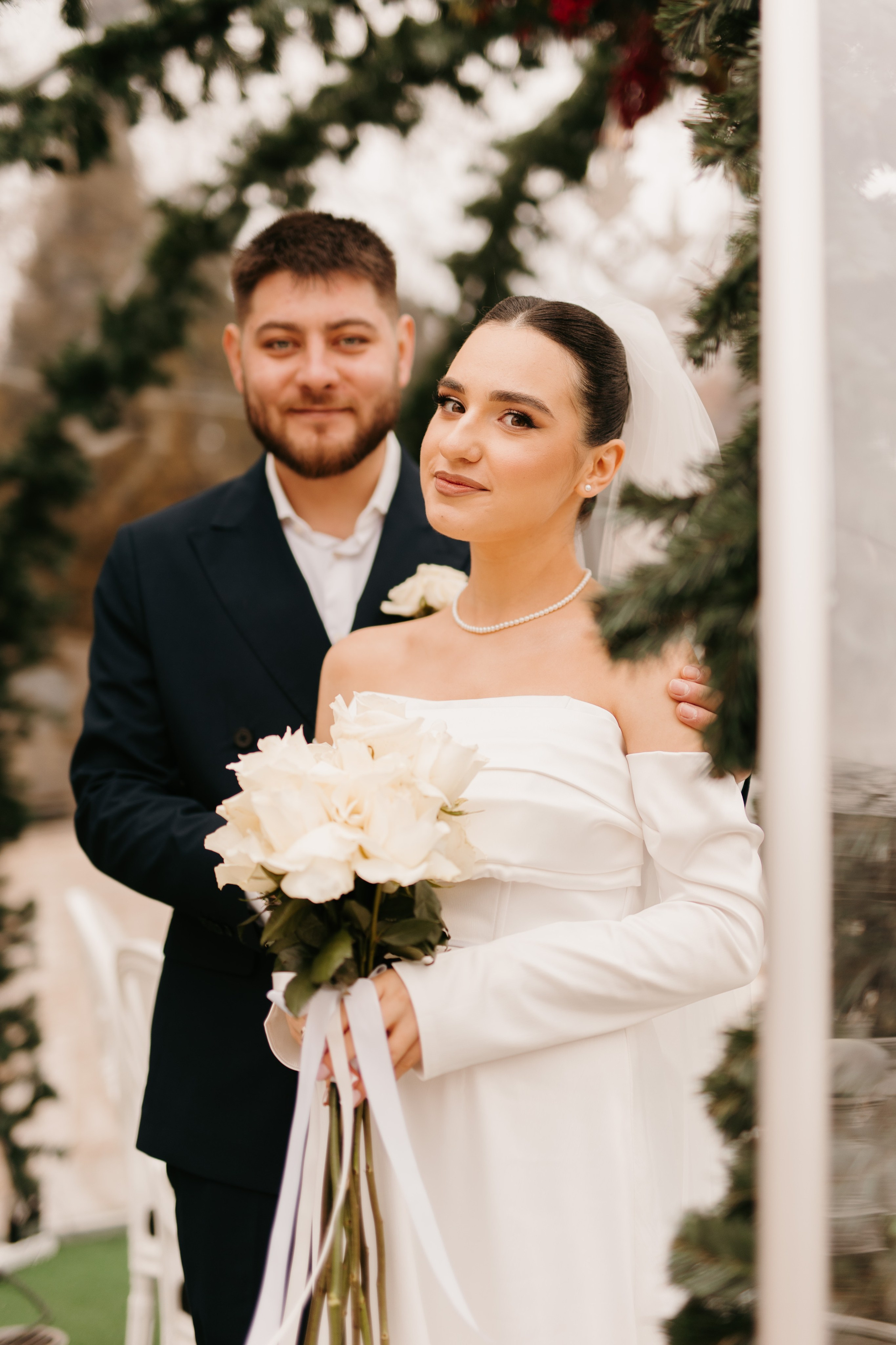 Madalin & Marinela. Main