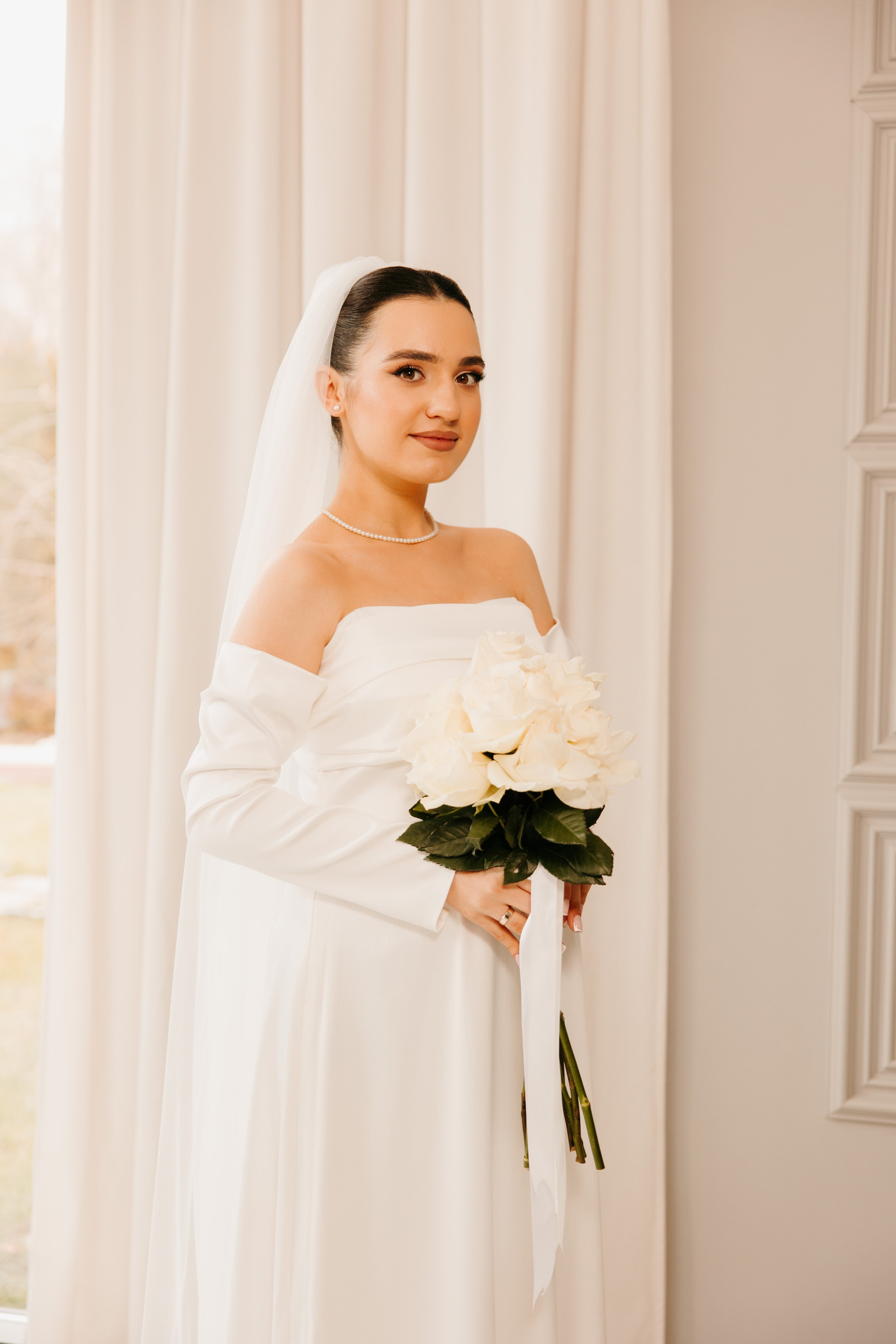 Madalin & Marinela. Main