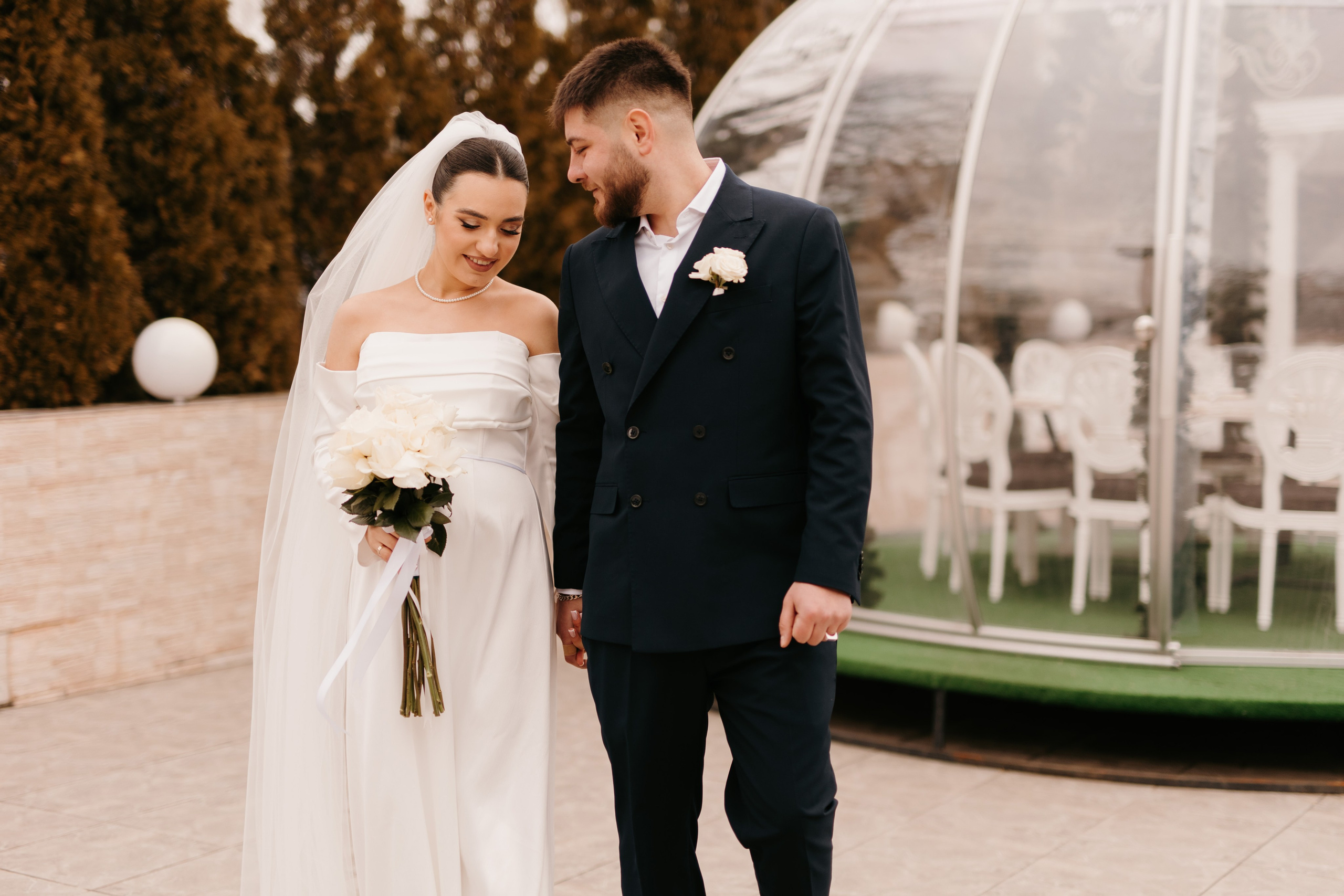 Madalin & Marinela. Main