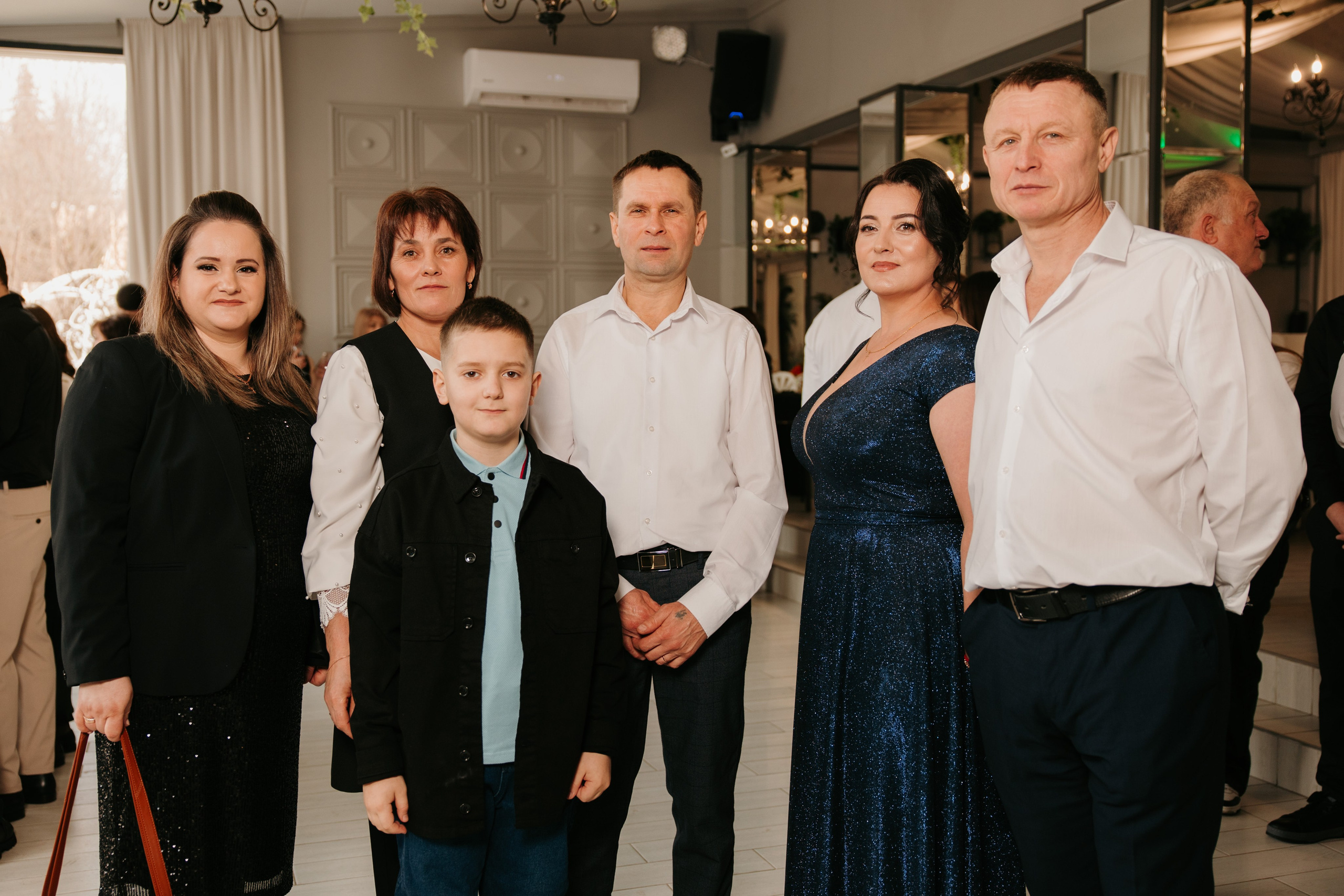 Madalin & Marinela. Main