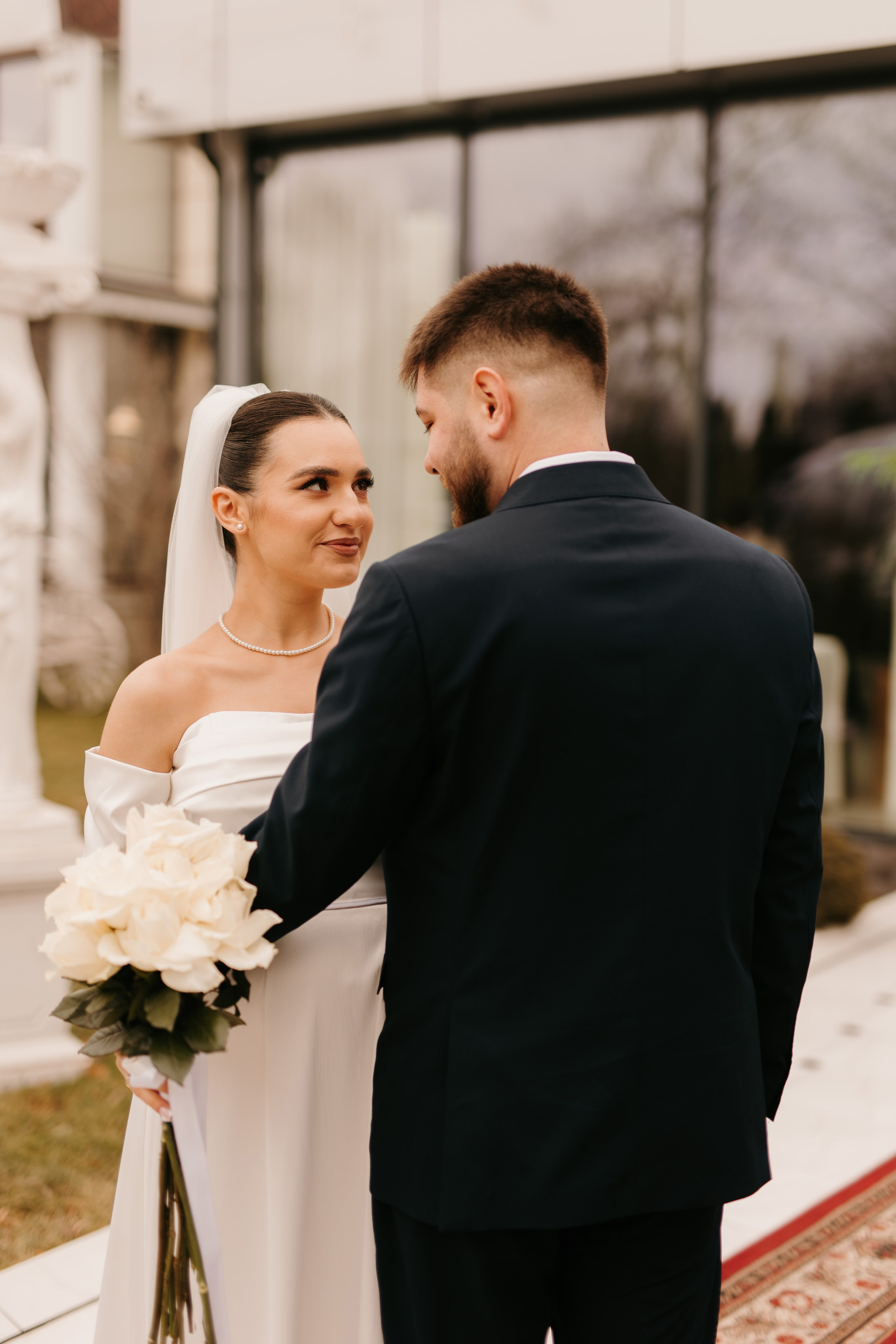 Madalin & Marinela. Main