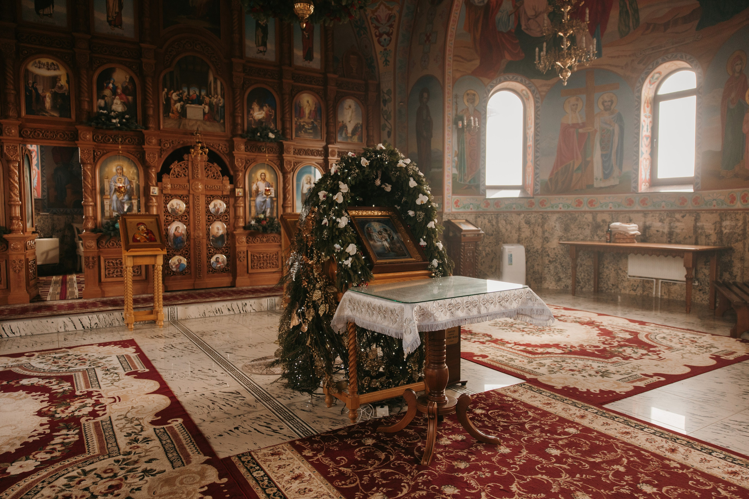 Madalin & Marinela. Main