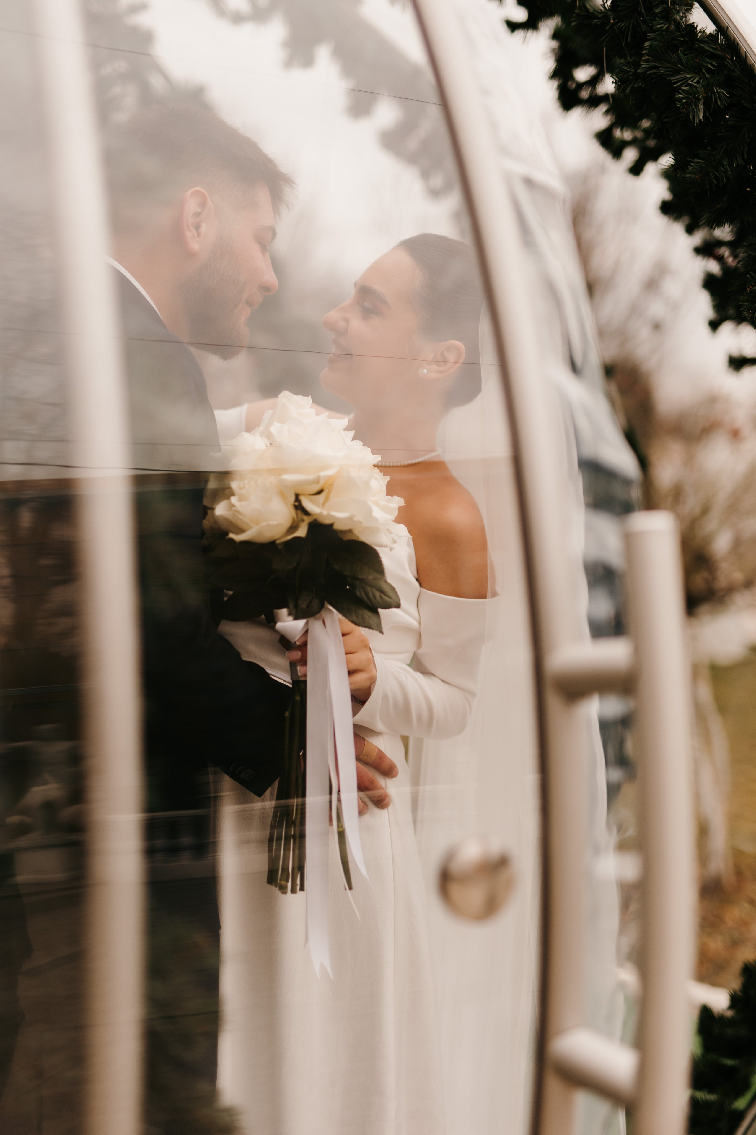 Madalin & Marinela. Main