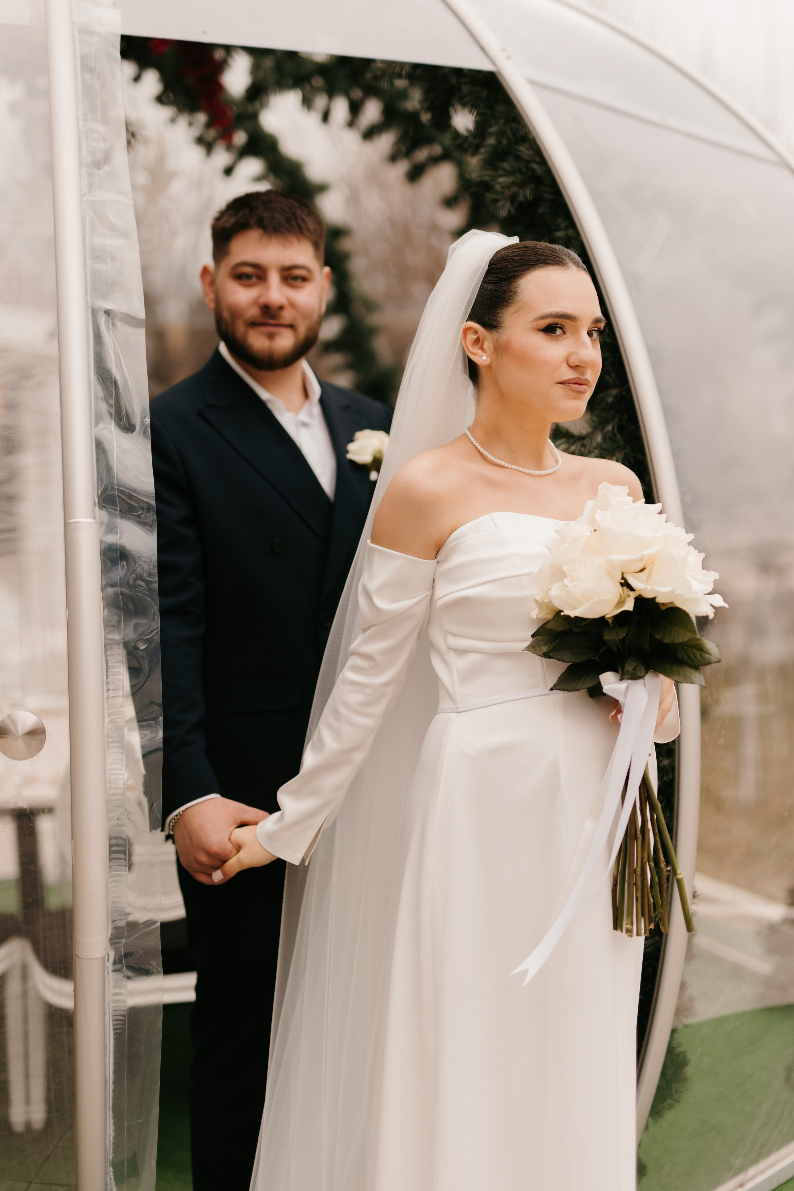 Madalin & Marinela. Main