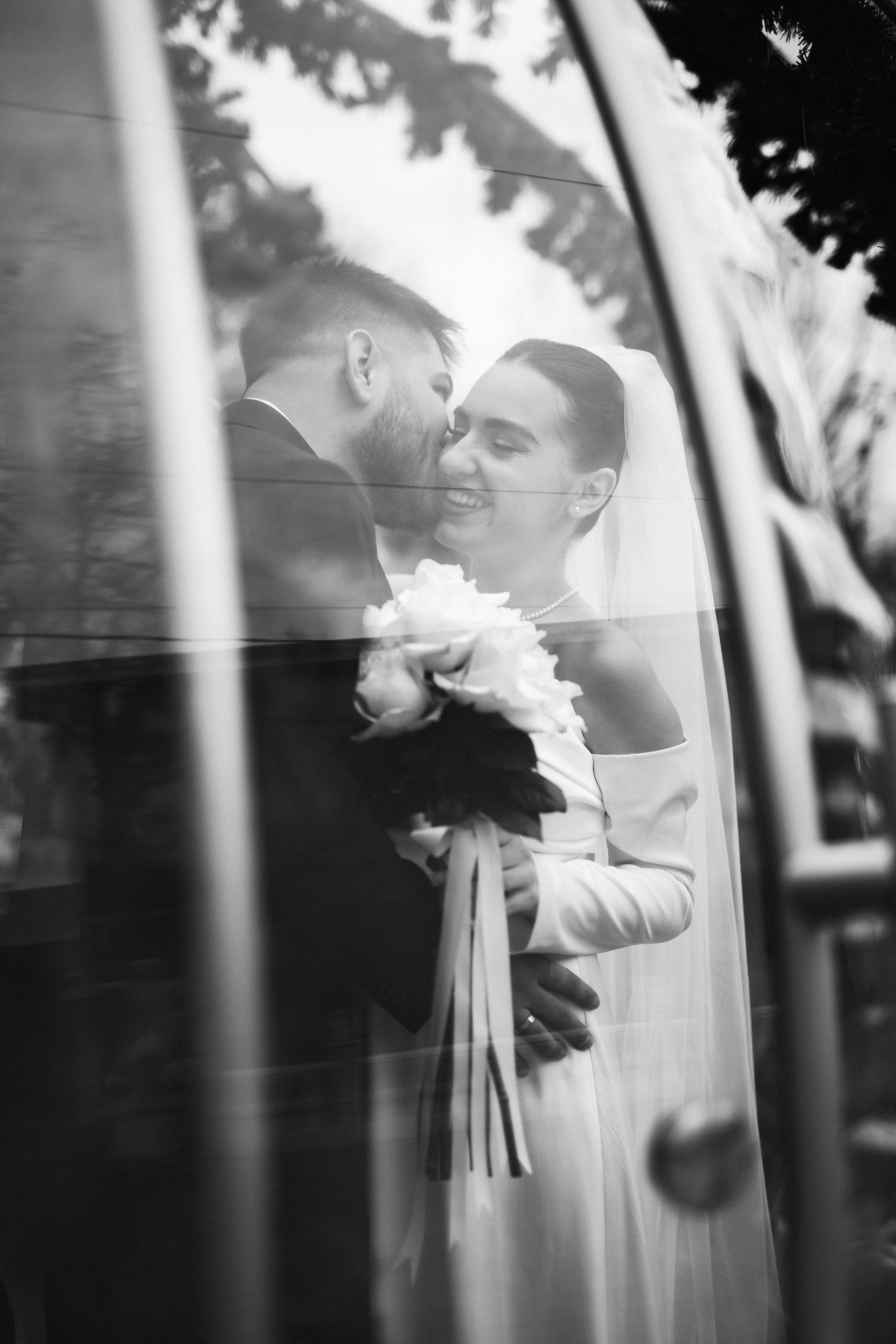 Madalin & Marinela. Main