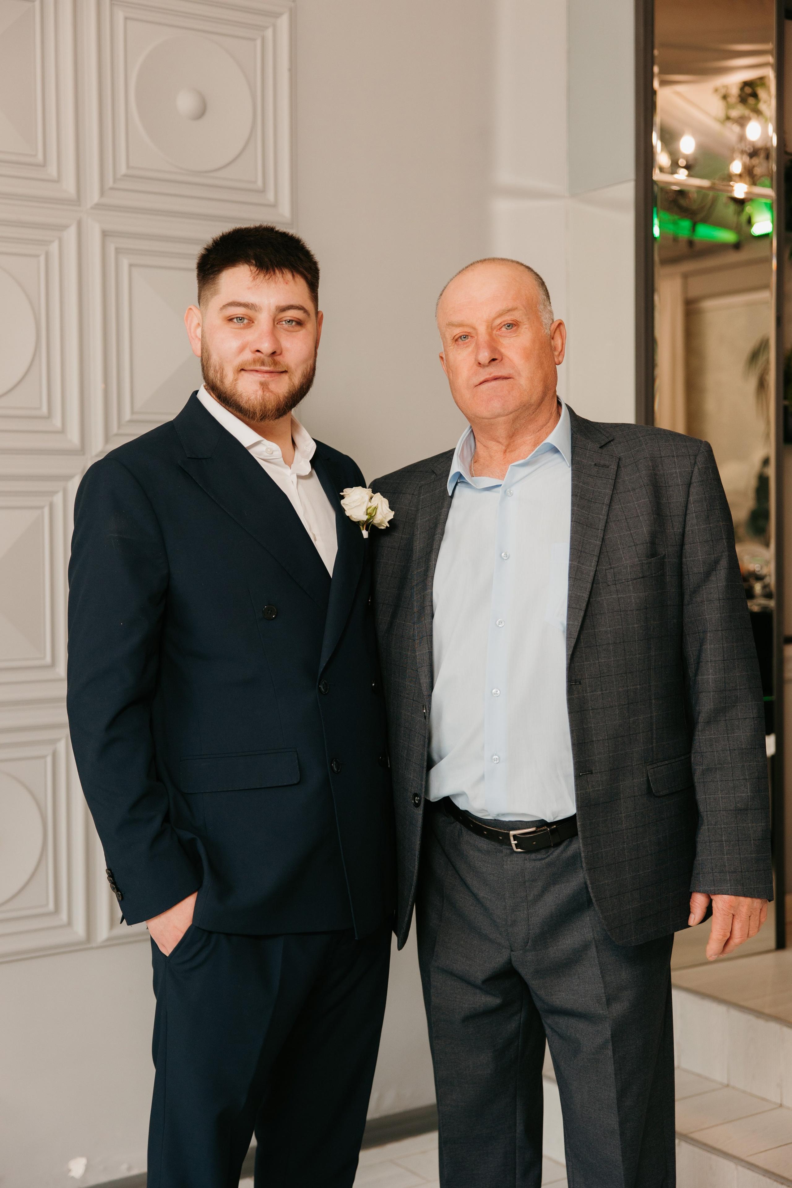 Madalin & Marinela. Main