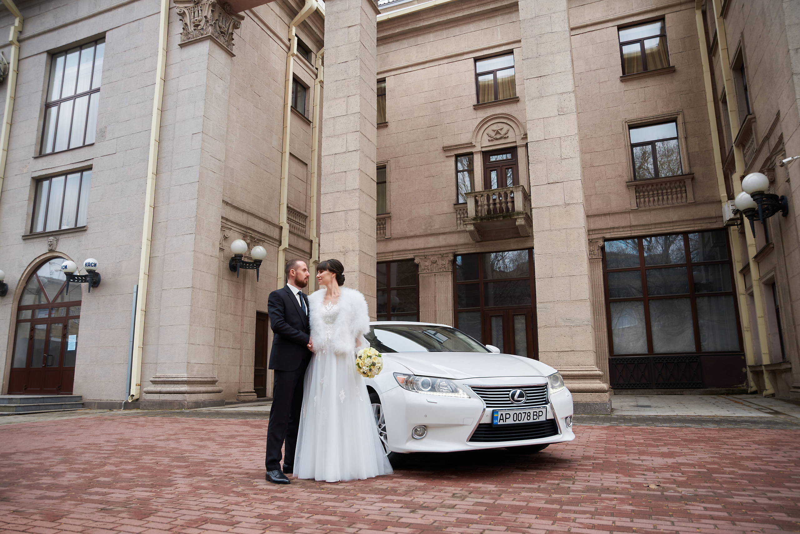 ПОРТФОЛИО. Олексій Ревуцький - весільний та сімейний фотограф