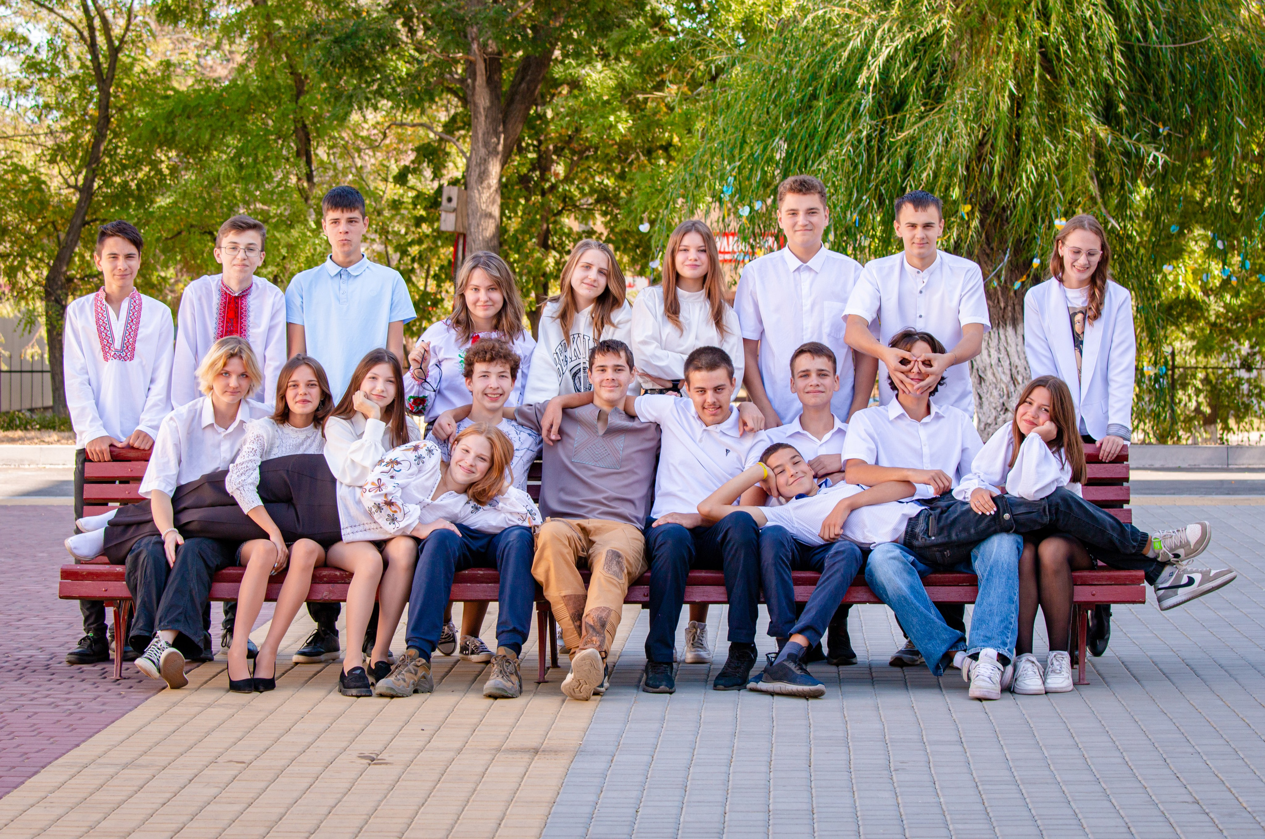 9-Б 2024. Семейный фотограф Великодолинское