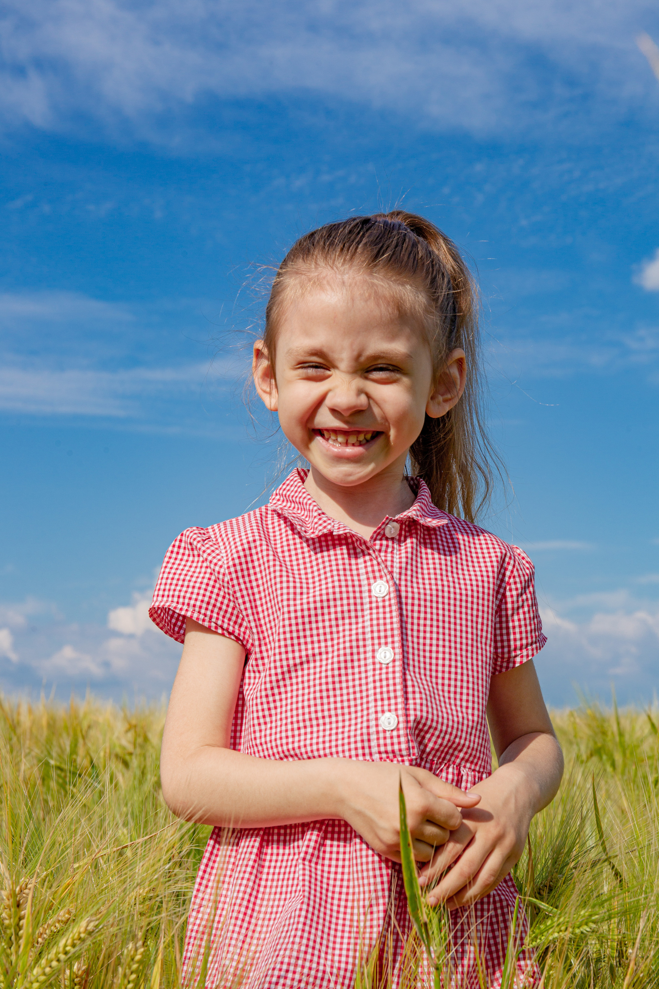 Детская фотосессия. Семейный фотограф Великодолинское